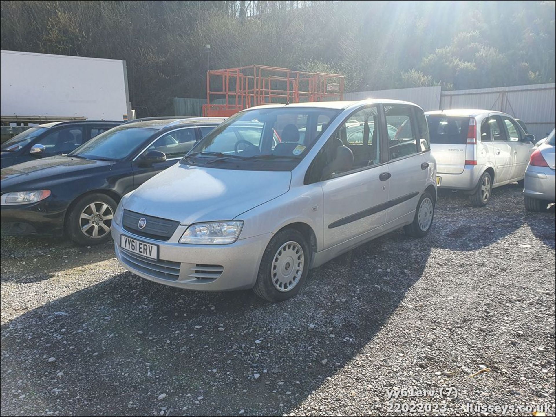 11/61 FIAT MULTIPLA DYNAMIC JTD - 1910cc 5dr MPV (Silver, 57k) - Image 7 of 27