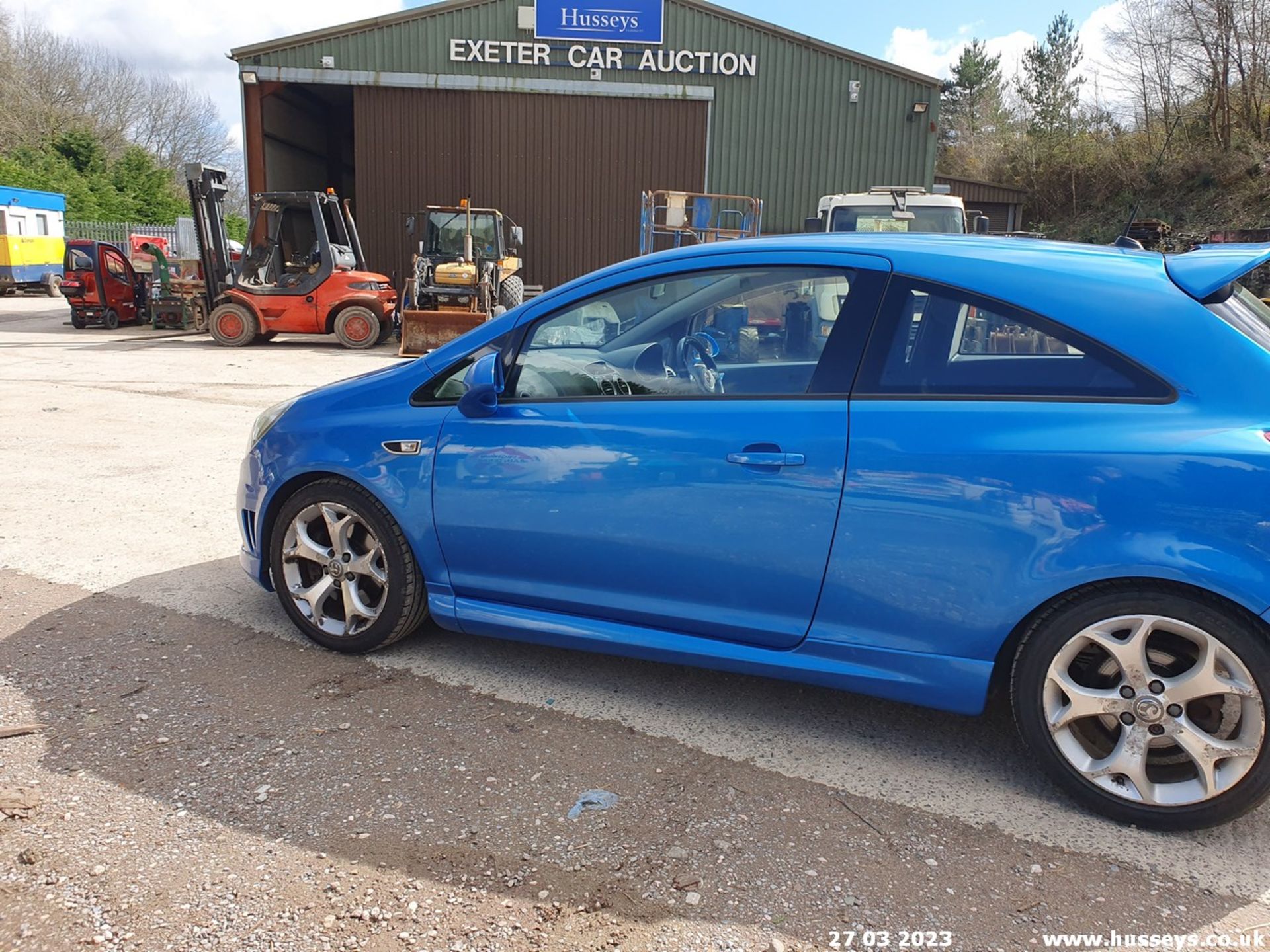 11/11 VAUXHALL CORSA VXR - 1598cc 3dr Hatchback (Blue, 86k) - Image 22 of 61