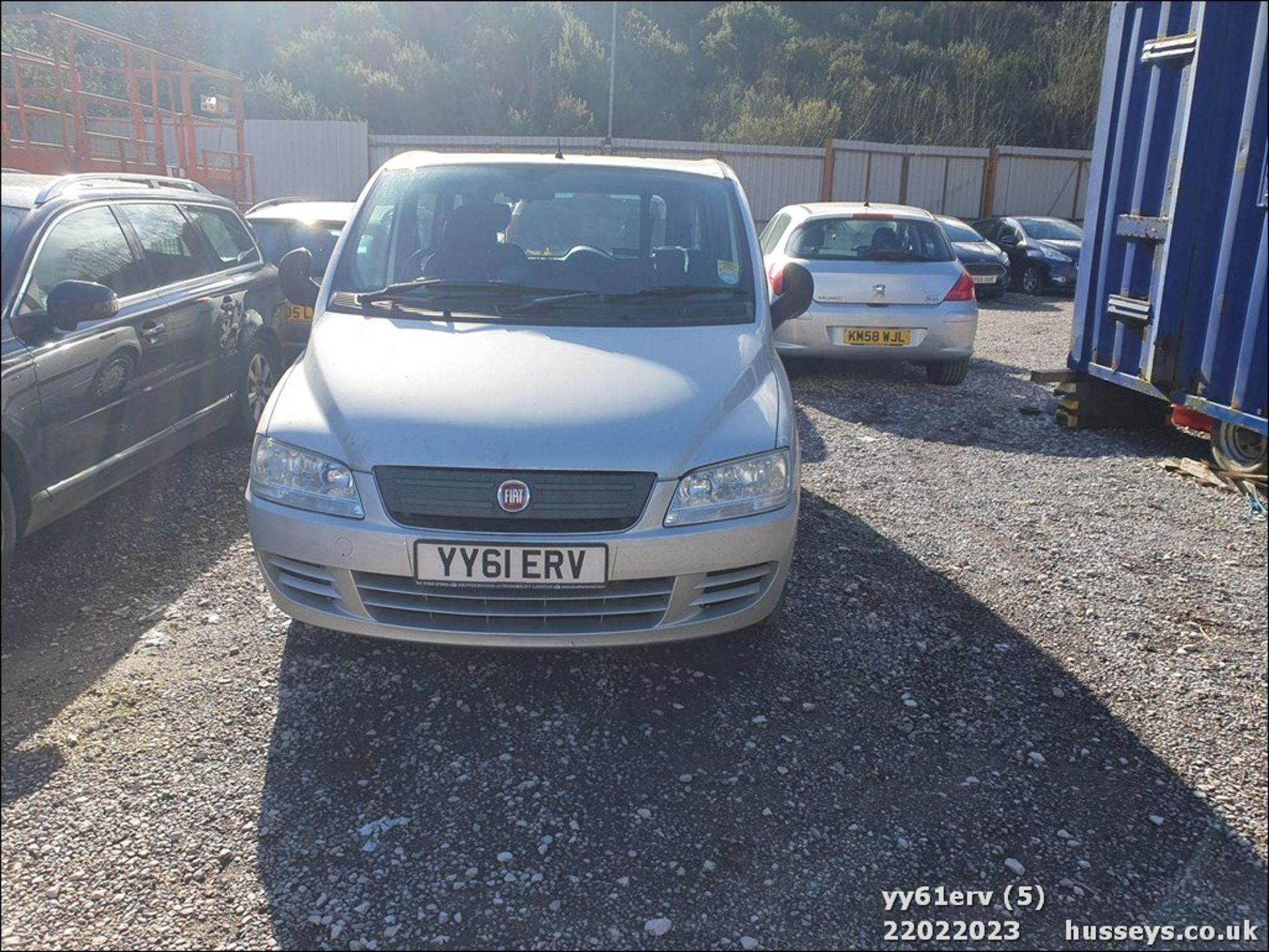 11/61 FIAT MULTIPLA DYNAMIC JTD - 1910cc 5dr MPV (Silver, 57k) - Image 5 of 27