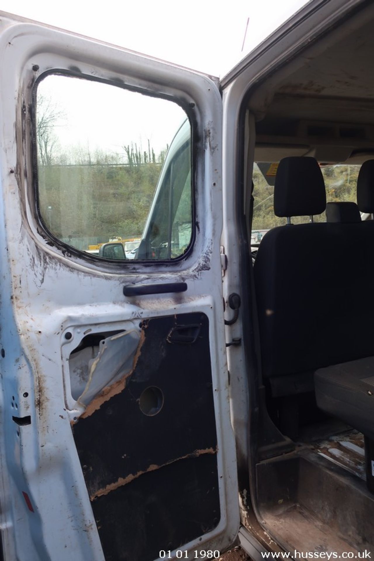 15/65 FORD TRANSIT 350 - 2198cc Tipper (White, 168k) - Image 32 of 34