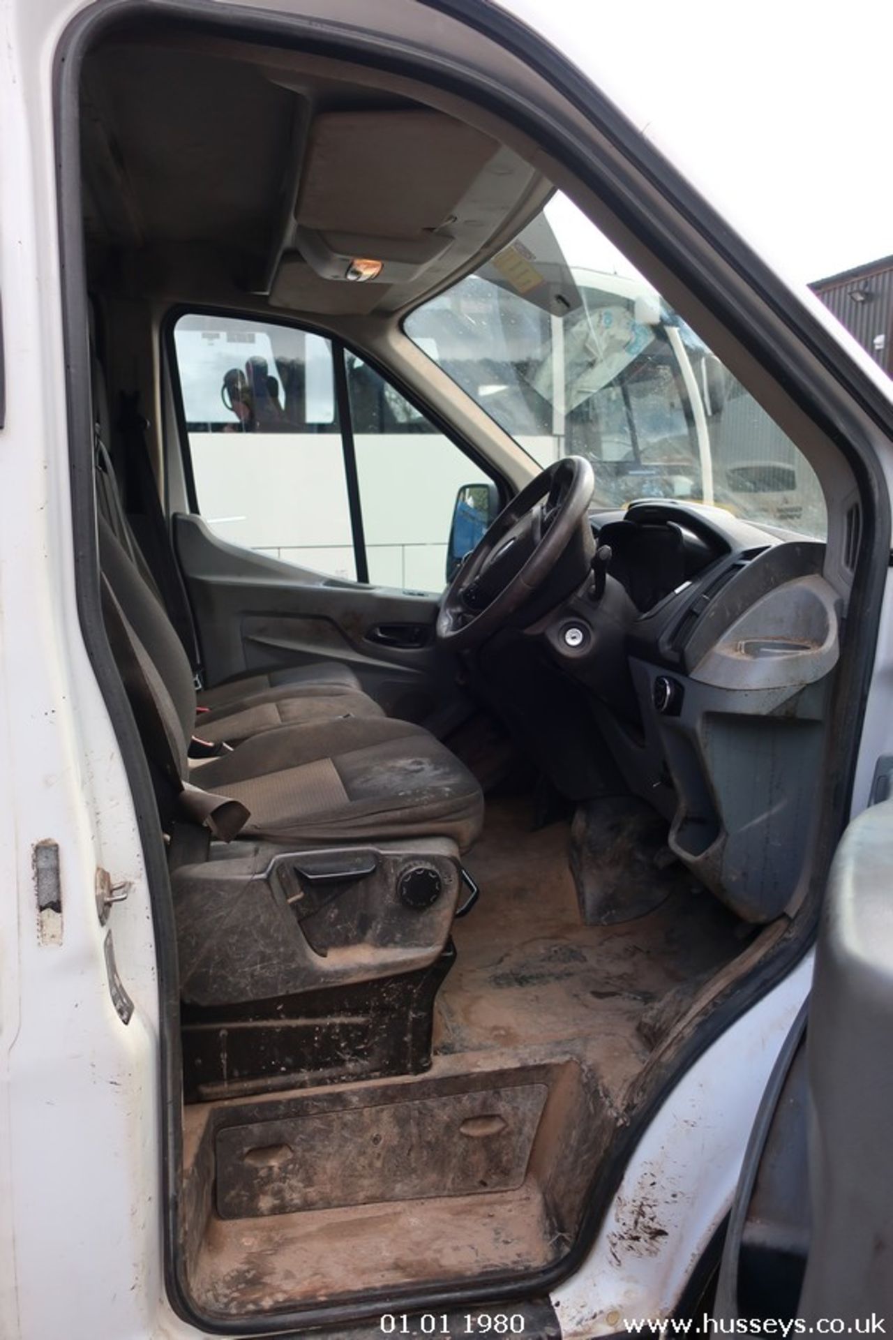 15/65 FORD TRANSIT 350 - 2198cc Tipper (White, 168k) - Image 25 of 34