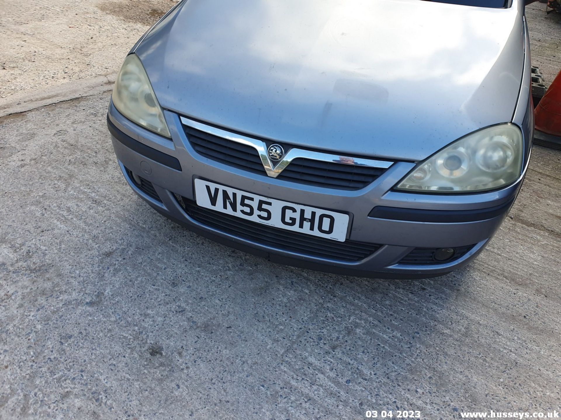 05/55 VAUXHALL CORSA SXI TWINPORT - 1229cc 3dr Hatchback (Silver) - Image 27 of 44