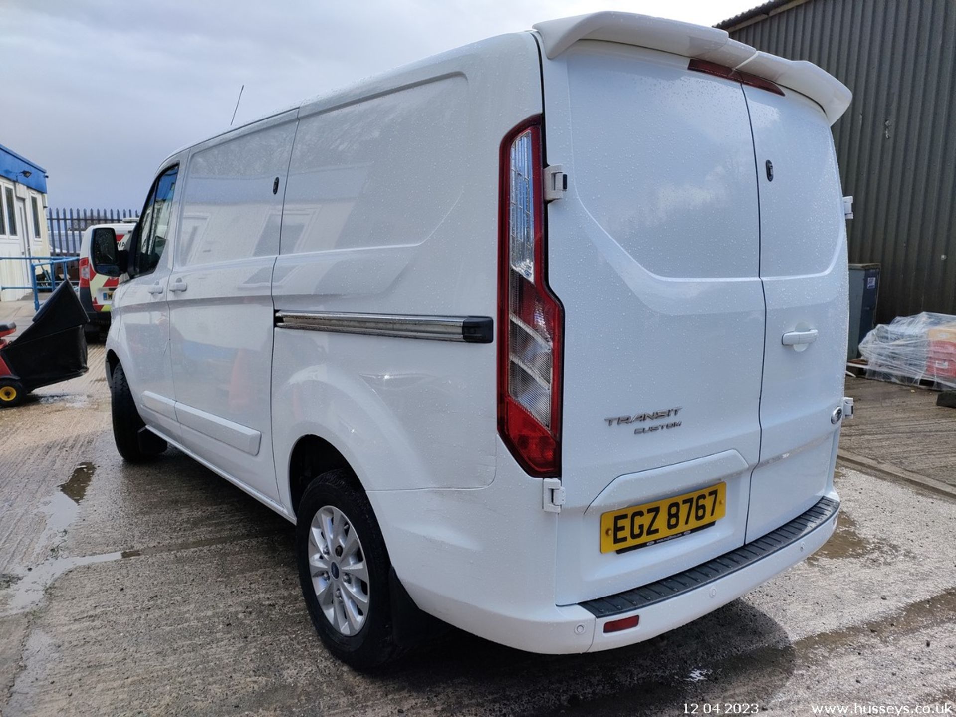 2014 FORD TRANSIT CUSTOM 270 LTD E- - 2198cc Van (White) - Image 18 of 53