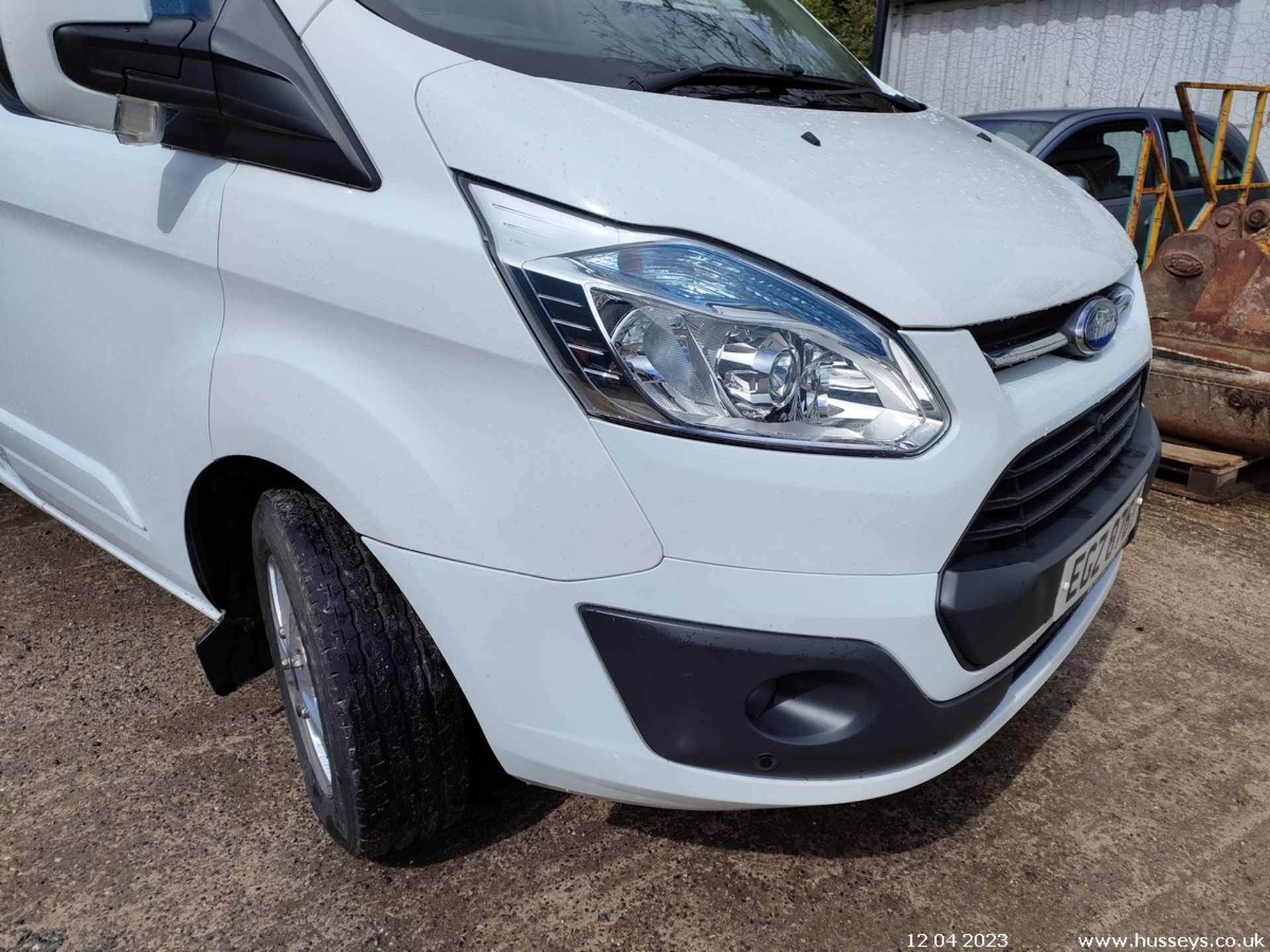 2014 FORD TRANSIT CUSTOM 270 LTD E- - 2198cc Van (White) - Image 5 of 53