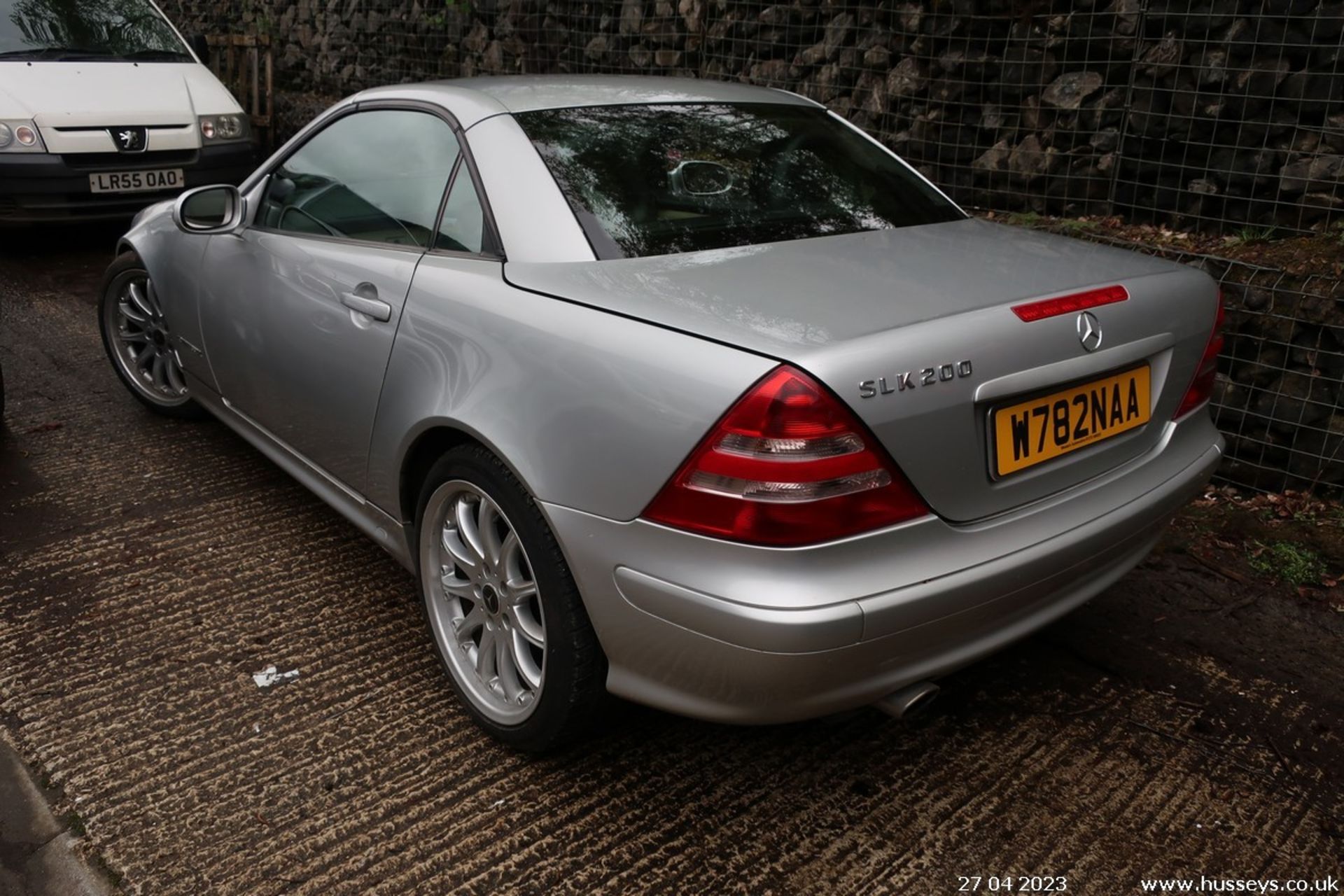 2000 MERCEDES SLK 200 KOMPRESSOR AUTO - 1998cc 2dr Convertible (Silver, 50k) - Image 3 of 8