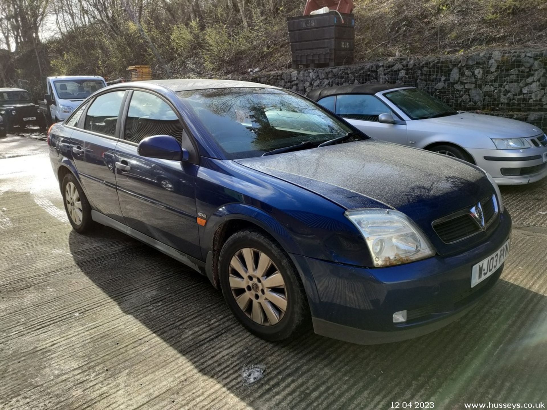 03/03 VAUXHALL VECTRA SXI 16V - 1796cc 5dr Hatchback (Blue) - Image 2 of 40