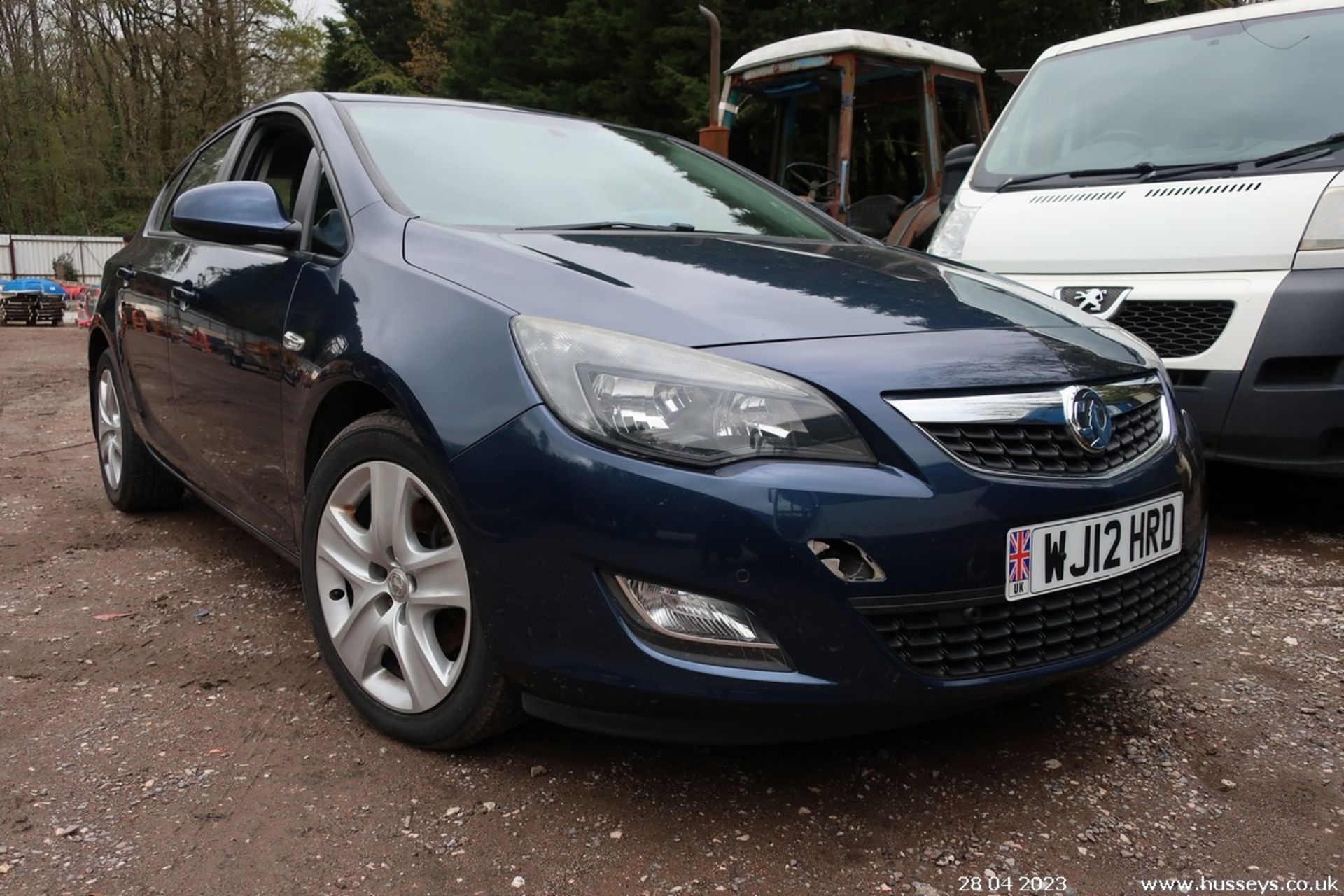 12/12 VAUXHALL ASTRA EXCLUSIV CDTI ECOFL - 1686cc 5dr Hatchback (Blue, 118k)