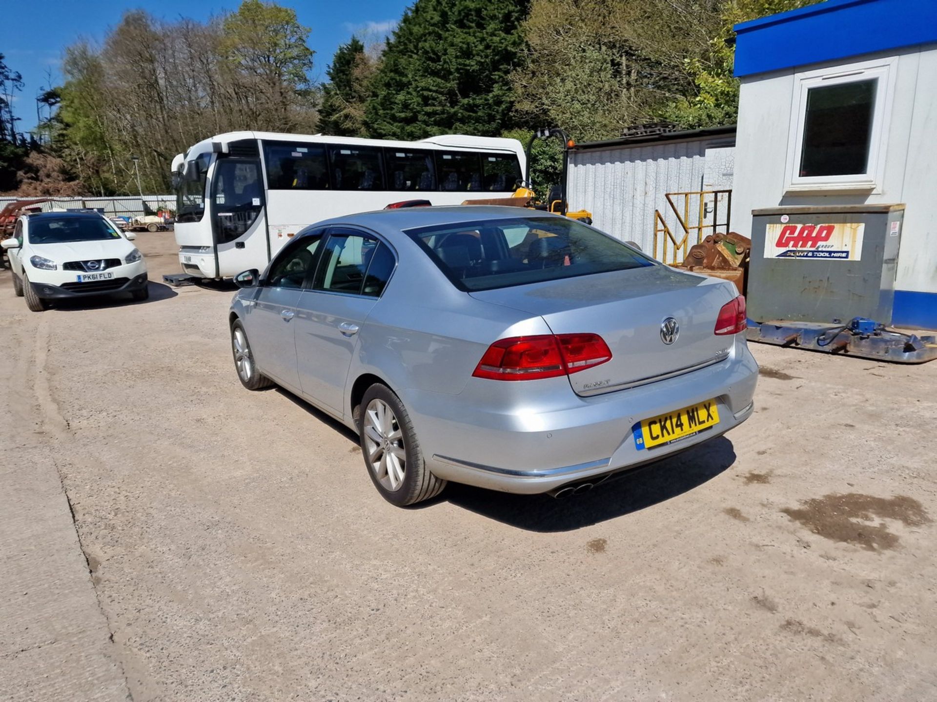 14/14 VOLKSWAGEN PASSAT EXECUTIVE TDI BMT - 1968cc 4dr Saloon (Silver, 177k) - Image 10 of 40