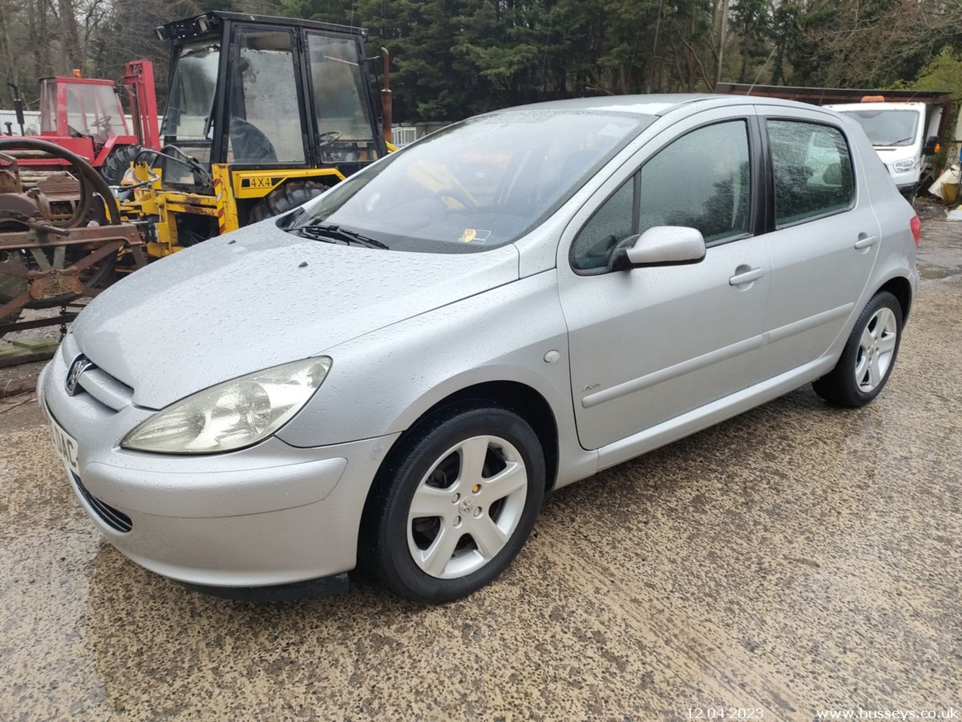 2001 PEUGEOT 307 RAPIER 16V - 1587cc 5dr Hatchback (Silver, 127k) - Image 8 of 43