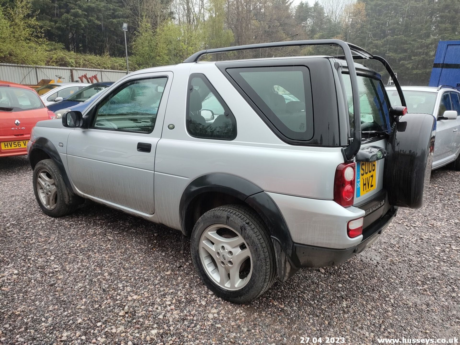 06/06 LAND ROVER FREELANDER FREESTYLE TD - 1951cc 3dr Estate (Silver, 87k) - Image 12 of 29