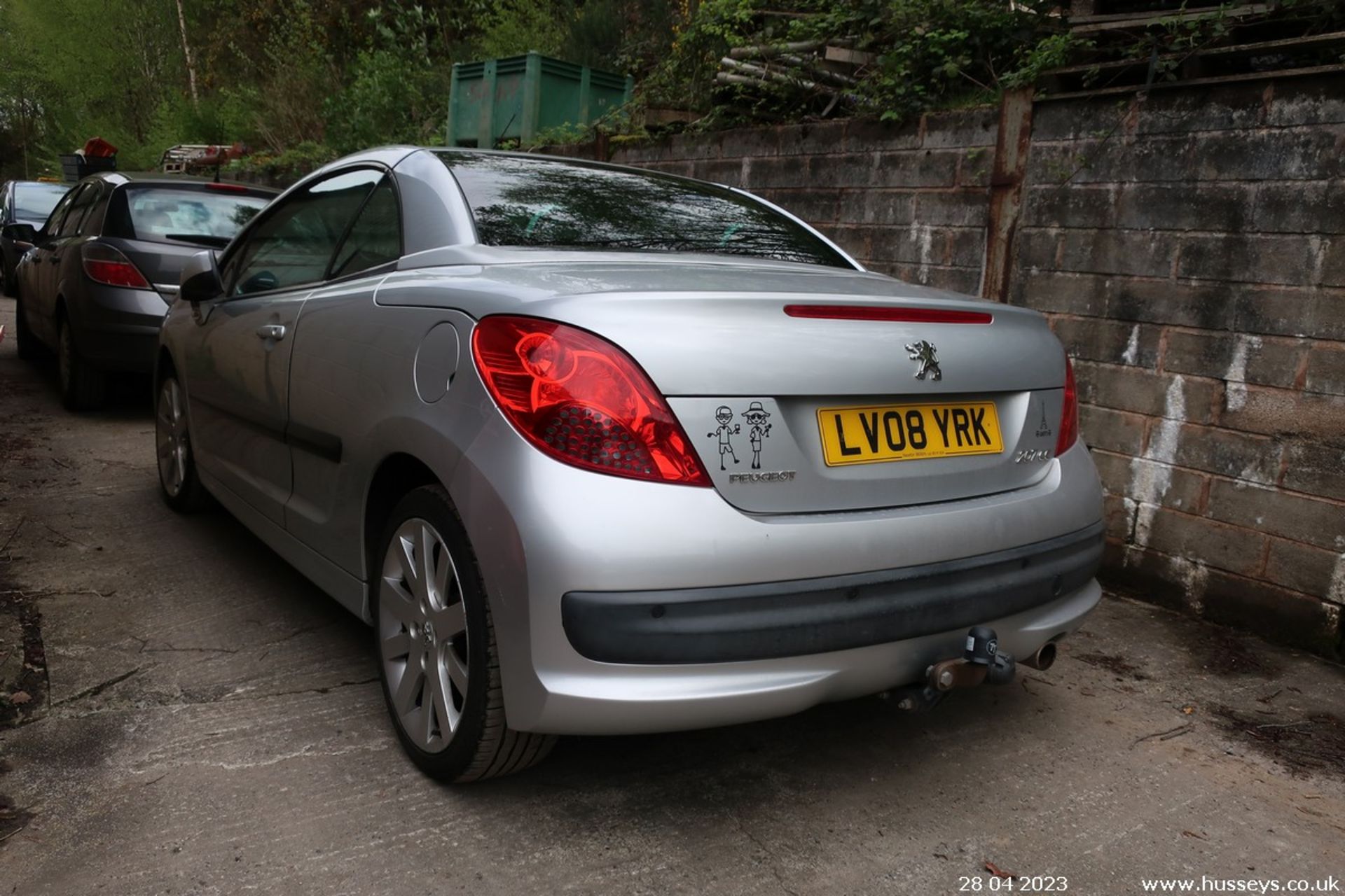 08/08 PEUGEOT 207 GT CC - 1598cc 2dr Convertible (Silver) - Image 9 of 17