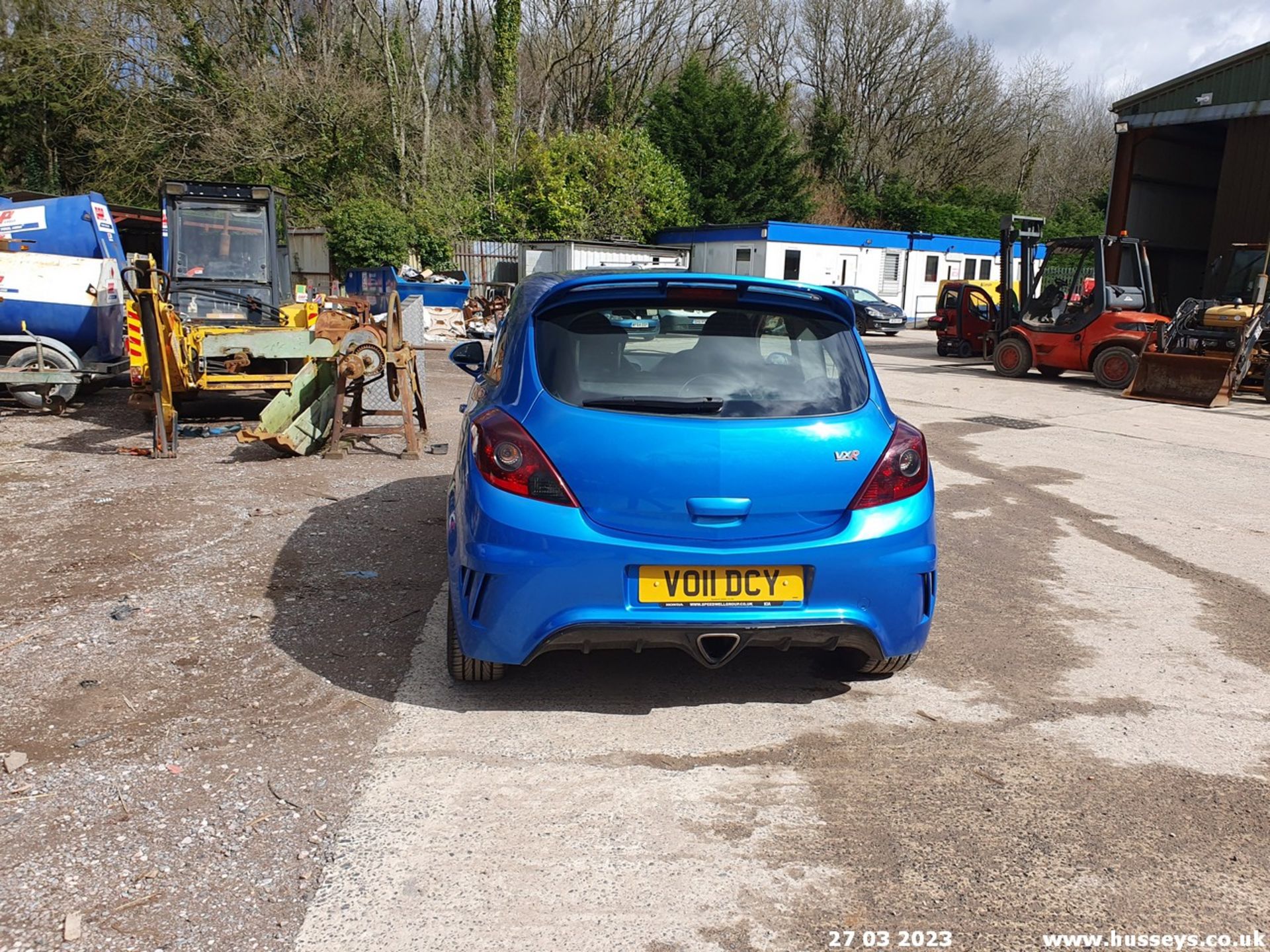 11/11 VAUXHALL CORSA VXR - 1598cc 3dr Hatchback (Blue, 86k) - Image 16 of 61