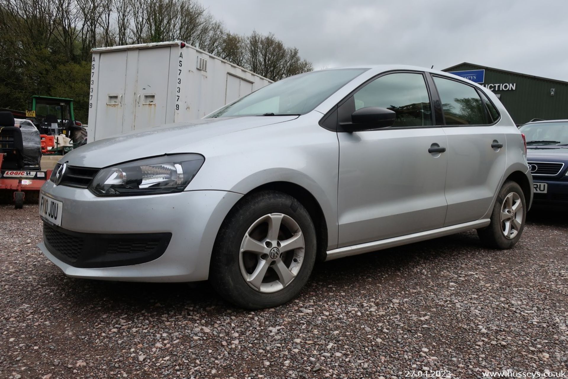 10/10 VOLKSWAGEN POLO S 70 - 1198cc 5dr Hatchback (Silver, 86k) - Image 4 of 11