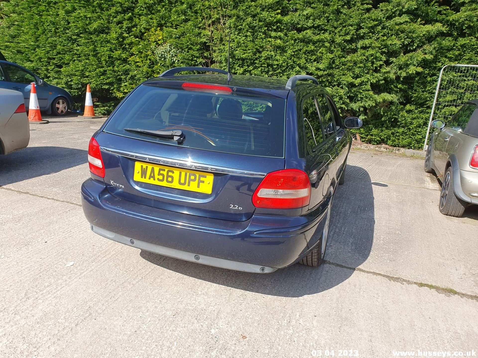 06/56 JAGUAR X-TYPE SPORT D - 2198cc 5dr Estate (Blue, 141k) - Image 14 of 22