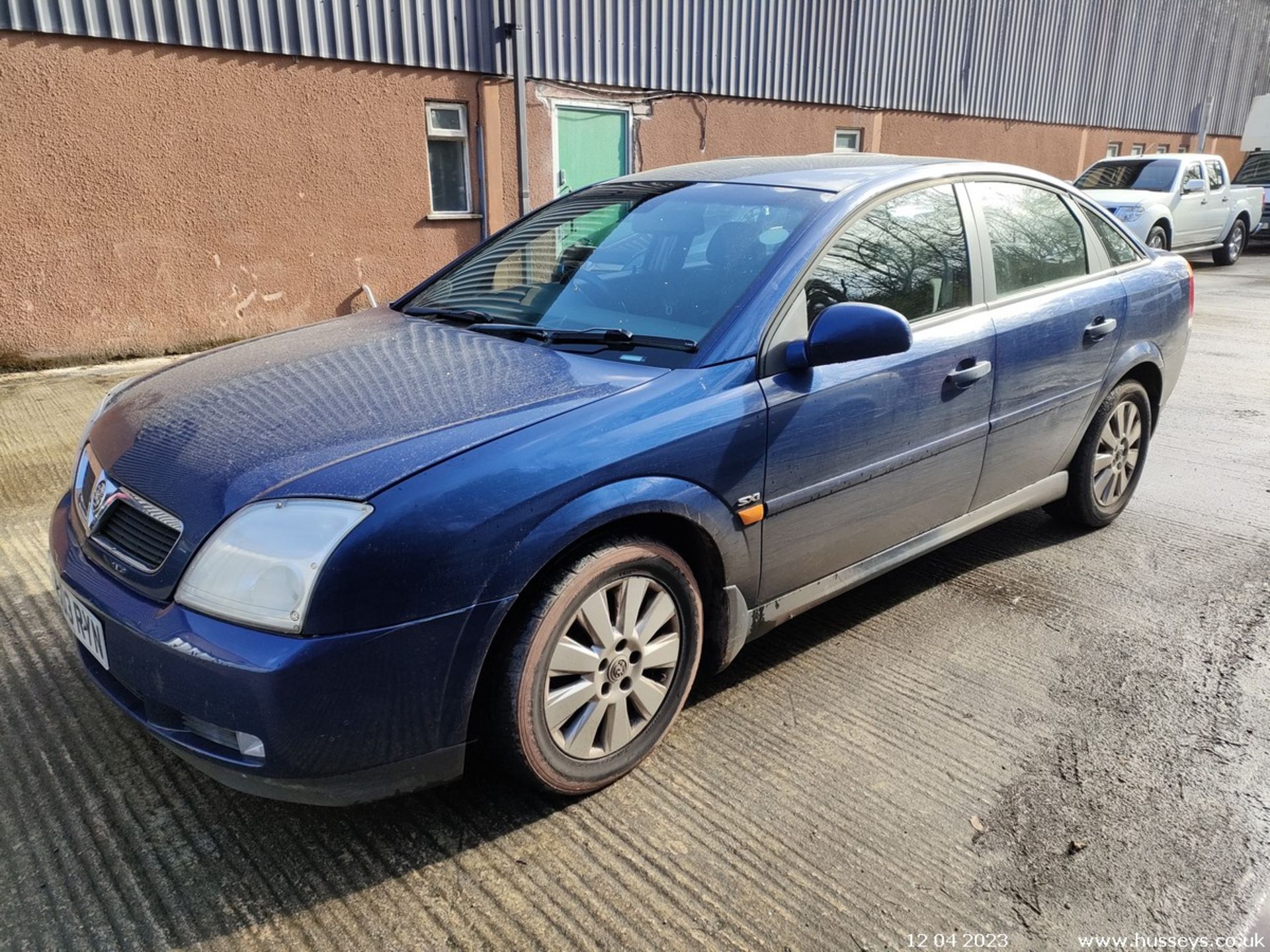 03/03 VAUXHALL VECTRA SXI 16V - 1796cc 5dr Hatchback (Blue) - Image 11 of 40