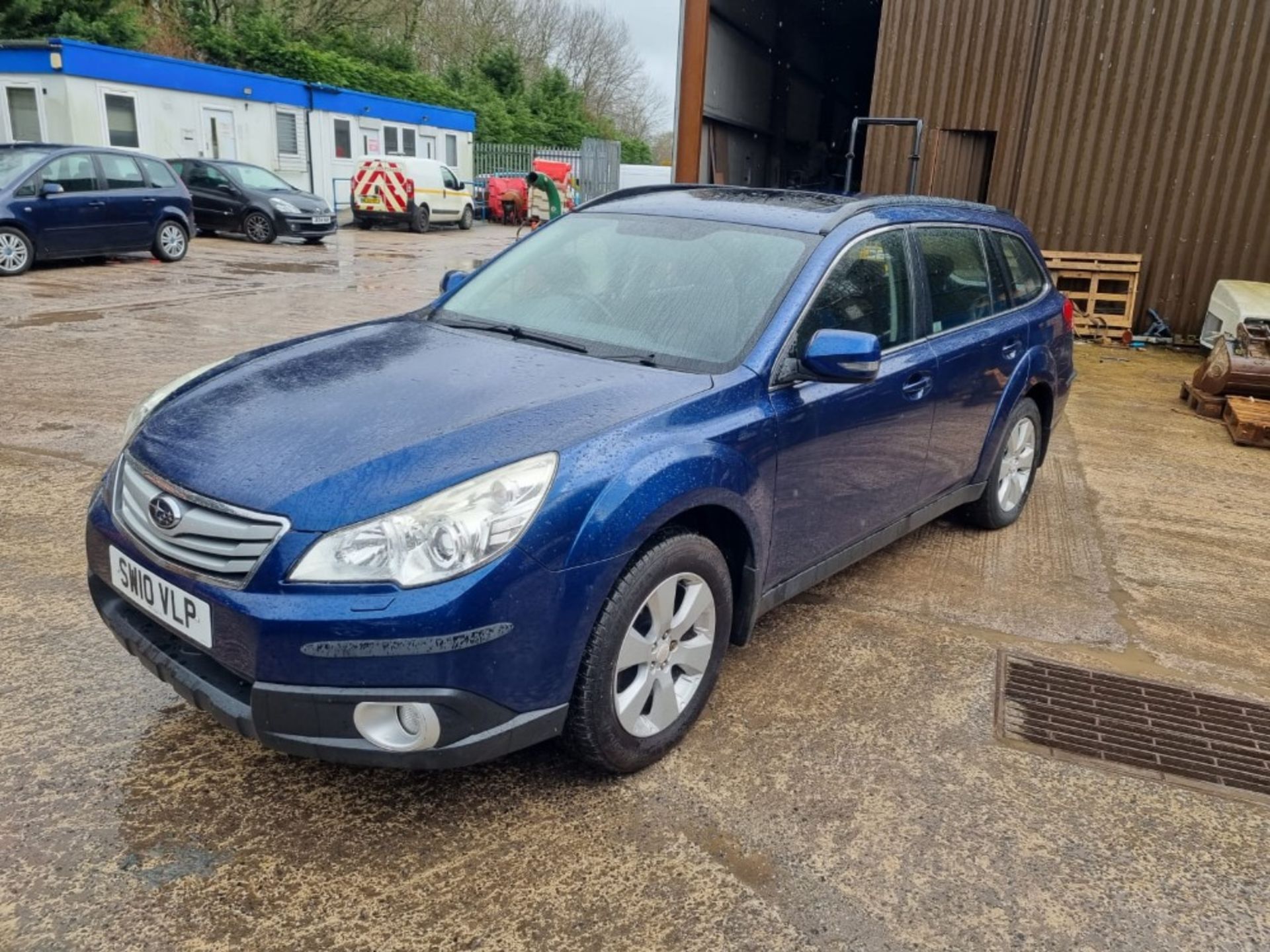 10/10 SUBARU OUTBACK SE NAV SYMAWD CVT - 2457cc 5dr Estate (Blue)