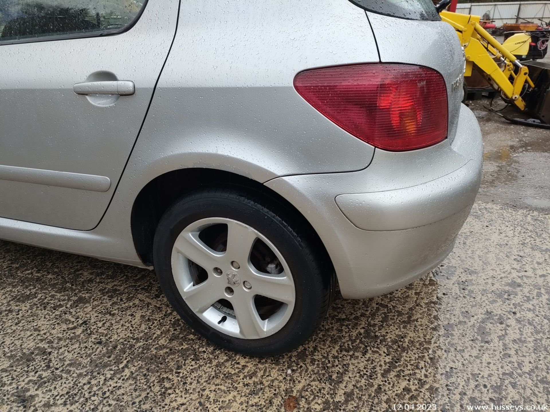 2001 PEUGEOT 307 RAPIER 16V - 1587cc 5dr Hatchback (Silver, 127k) - Image 17 of 43