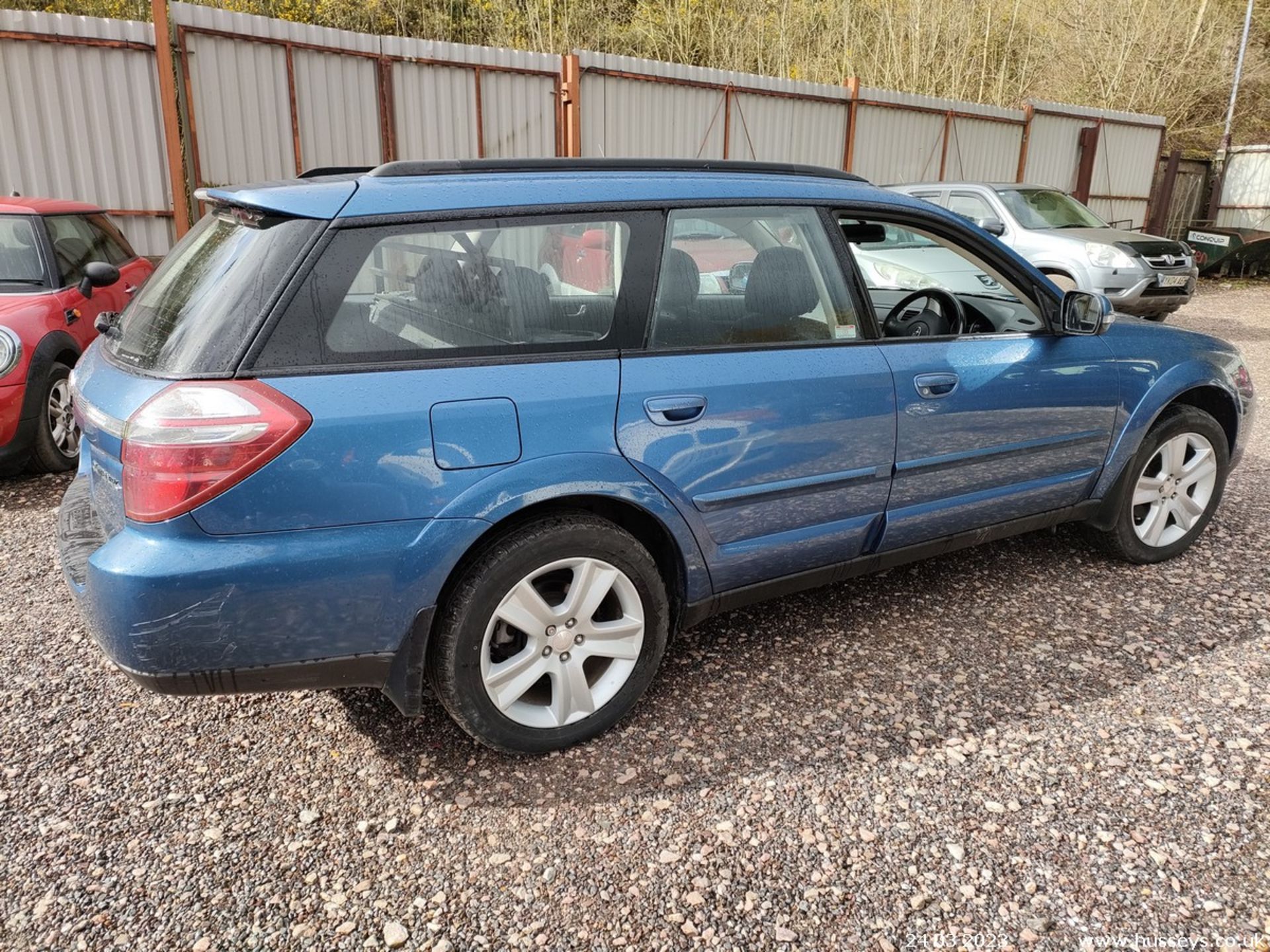 07/57 SUBARU OUTBACK SE - 2457cc 5dr Estate (Blue, 100k) - Image 19 of 33