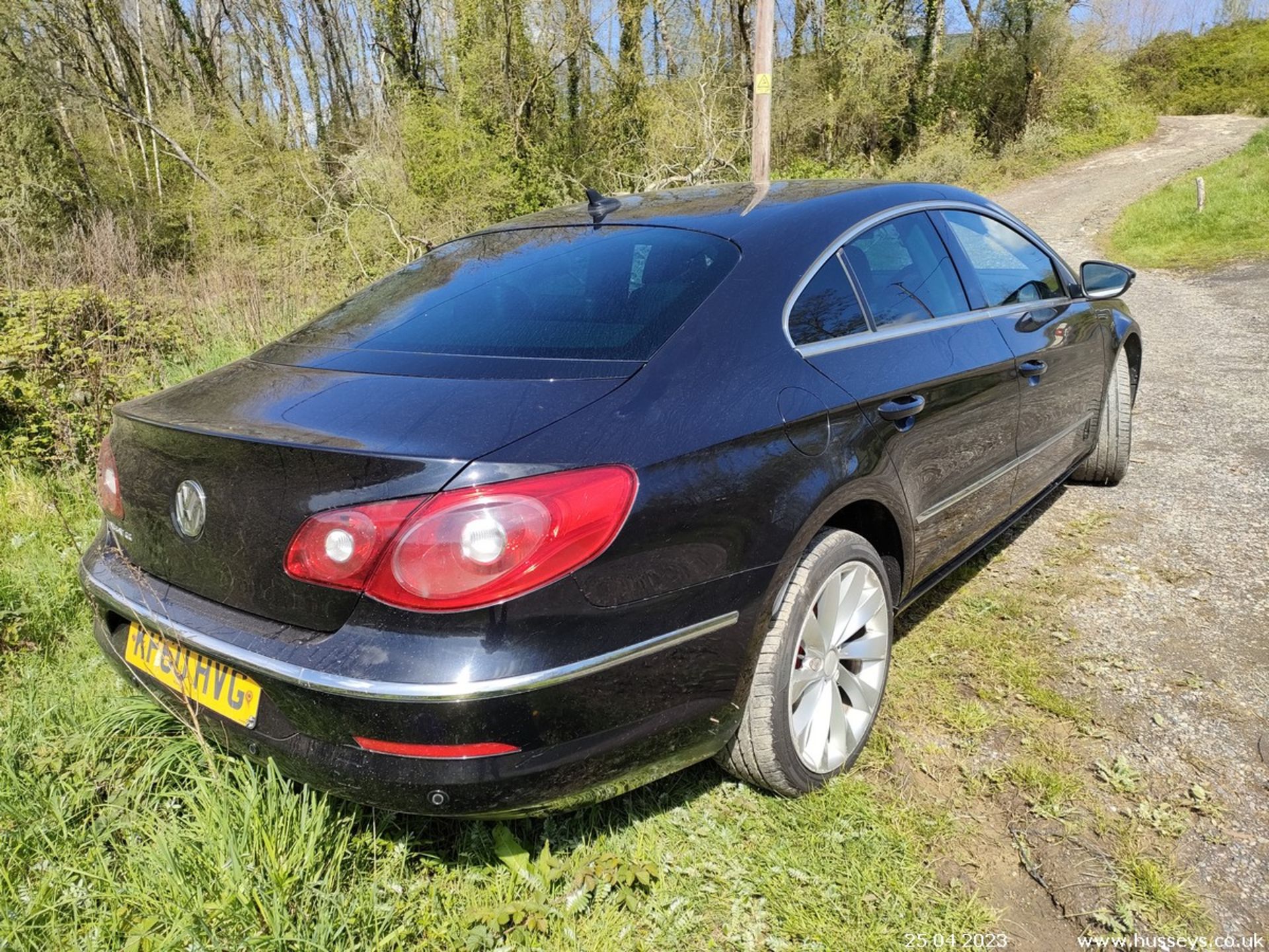 10/60 VOLKSWAGEN PASSAT GT CC TDI 140 DSG - 1968cc 4dr Coupe (Black) - Image 17 of 33