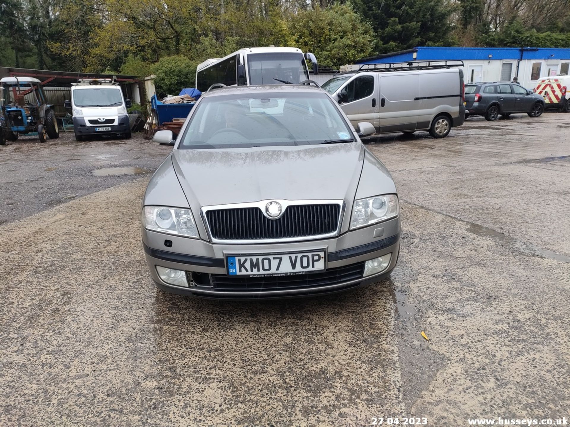 07/07 SKODA OCTAVIA ELEGANCE TDI PD A - 1968cc 5dr Estate (Beige, 140k) - Image 6 of 33