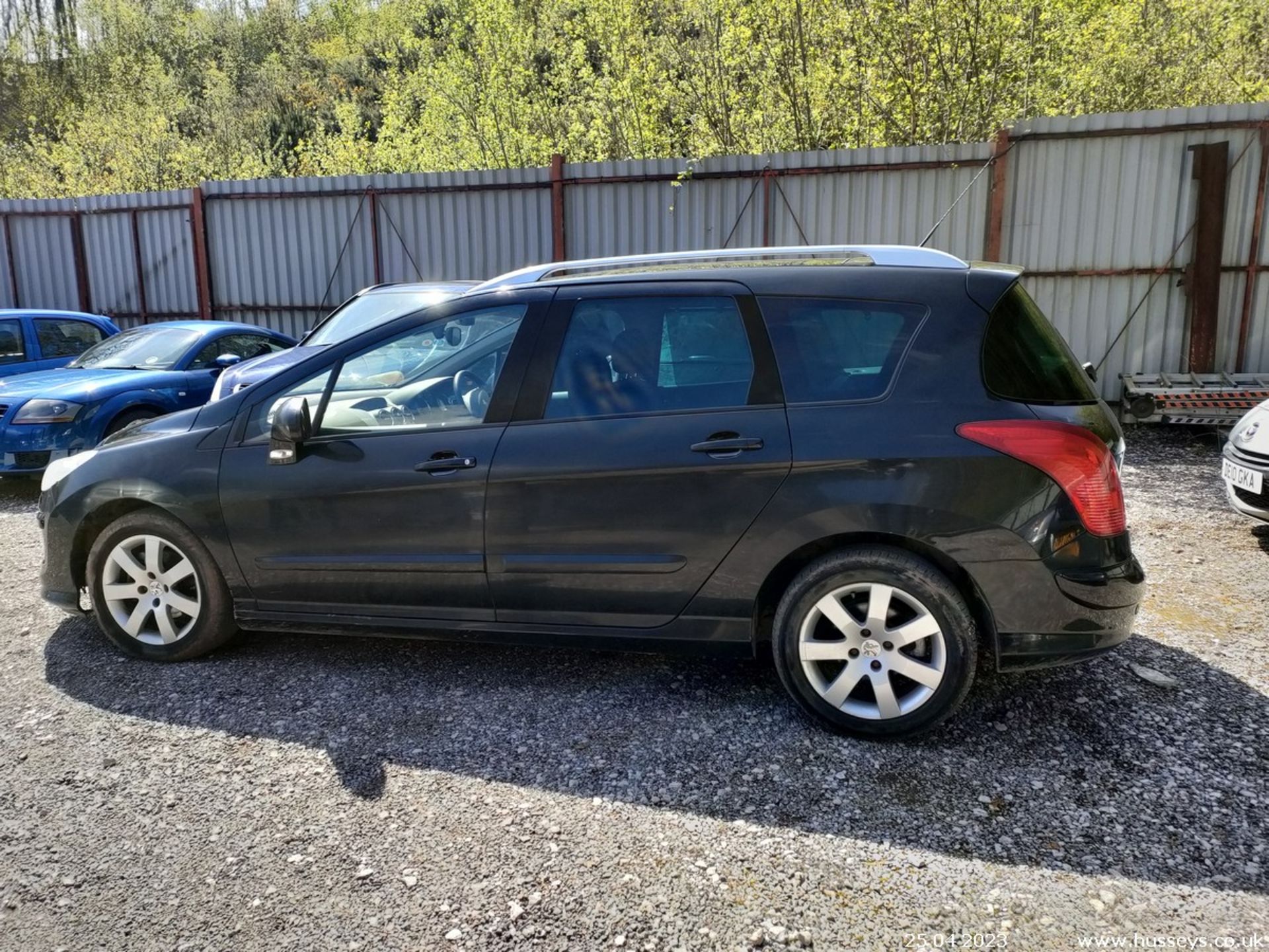 08/08 PEUGEOT 308 SW SE HDI - 1560cc 5dr Estate (Black, 84k) - Image 11 of 34