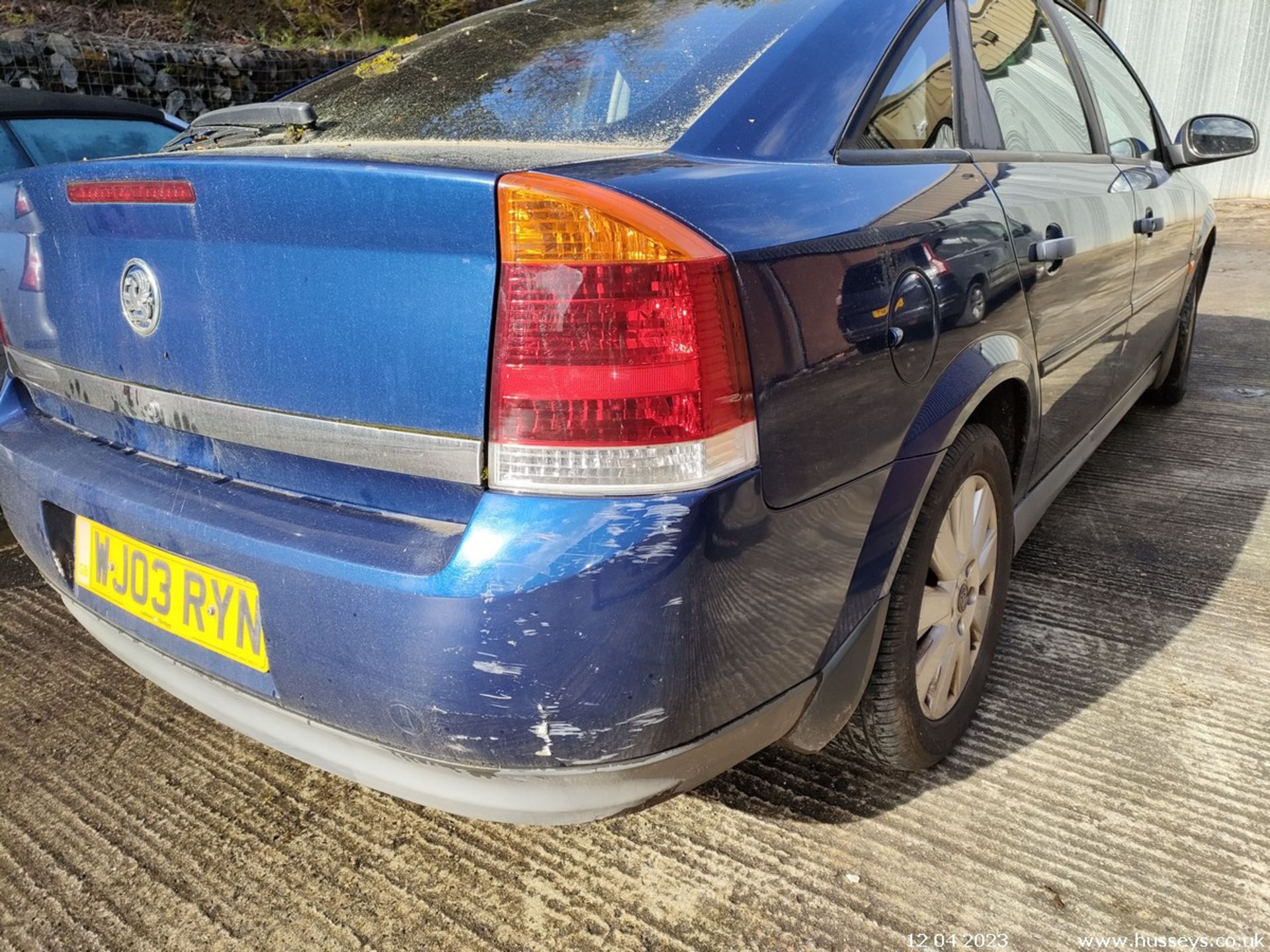 03/03 VAUXHALL VECTRA SXI 16V - 1796cc 5dr Hatchback (Blue) - Image 24 of 40