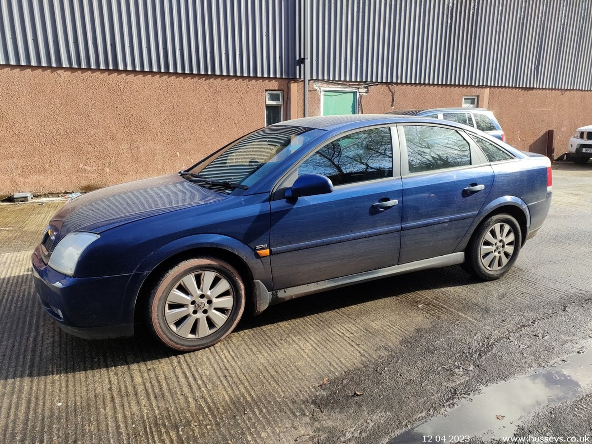 03/03 VAUXHALL VECTRA SXI 16V - 1796cc 5dr Hatchback (Blue) - Image 14 of 40