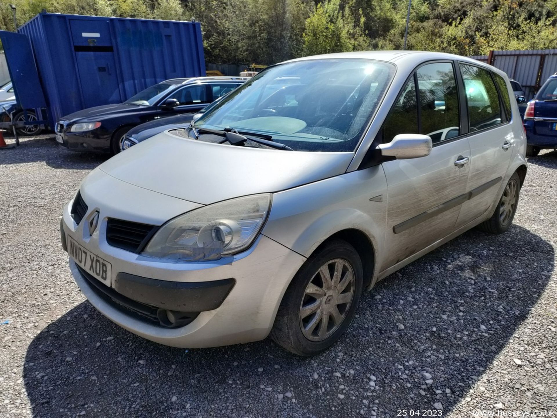 07/07 RENAULT SCENIC DYN VVT - 1598cc 5dr MPV (Silver) - Image 10 of 34