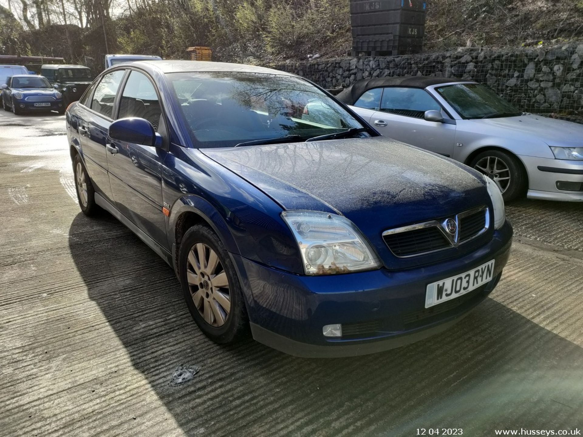 03/03 VAUXHALL VECTRA SXI 16V - 1796cc 5dr Hatchback (Blue) - Image 3 of 40