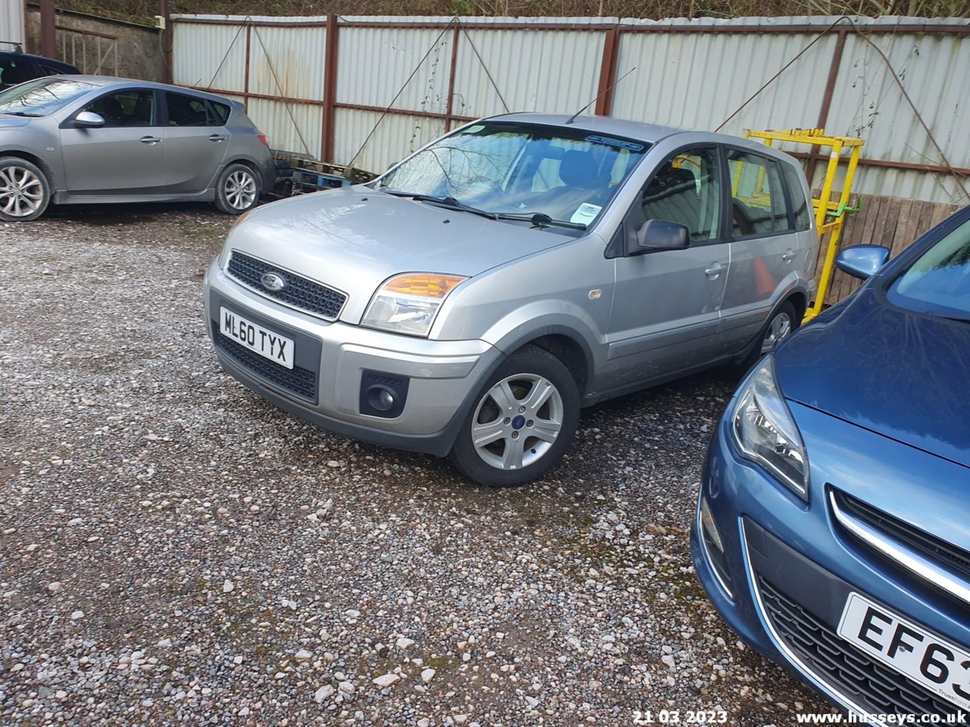 10/60 FORD FUSION ZETEC TDCI - 1560cc 5dr Hatchback (Silver, 185k) - Image 22 of 32