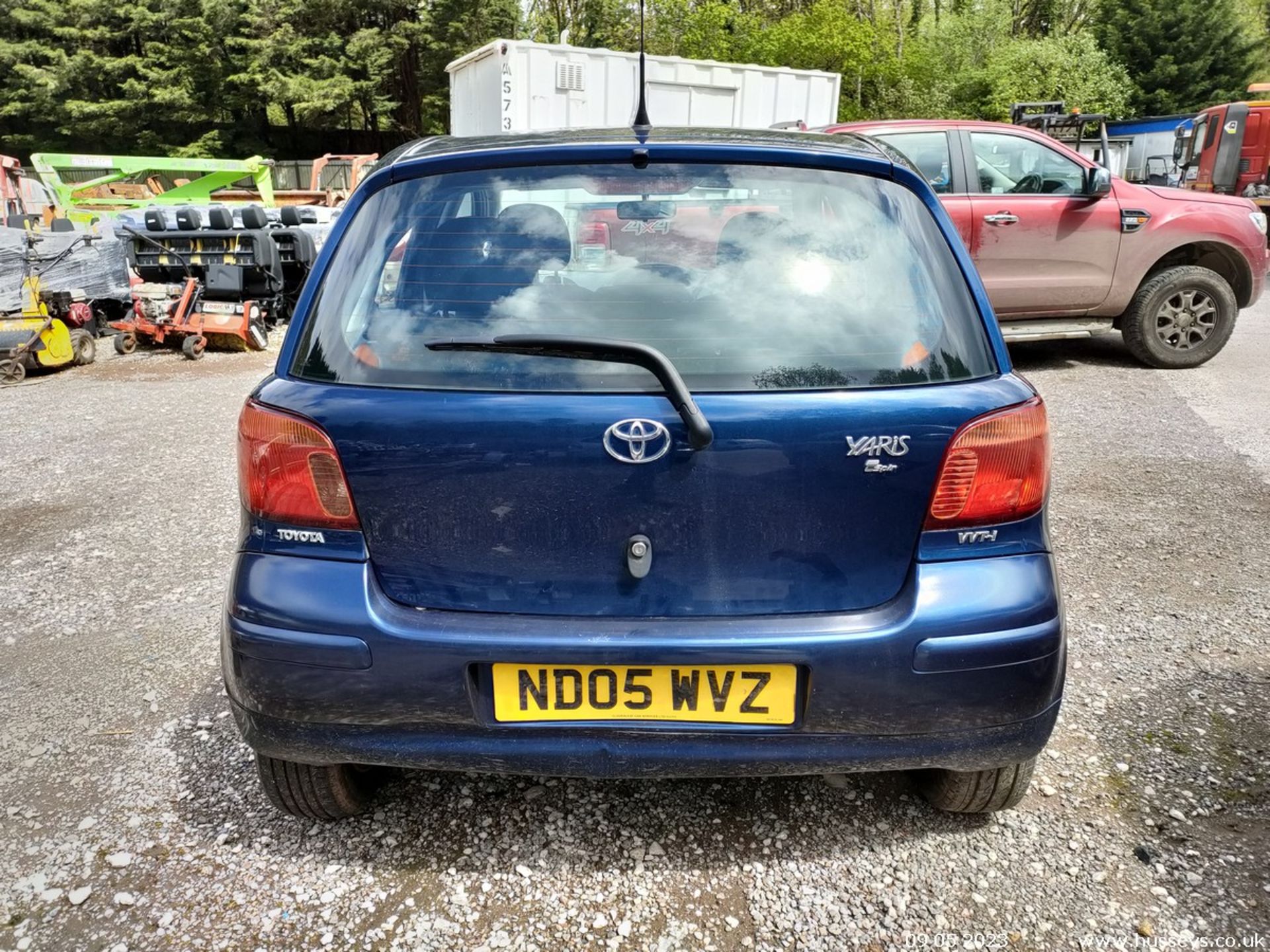 05/05 TOYOTA YARIS T SPIRIT - 998cc 5dr Hatchback (Blue) - Image 18 of 34