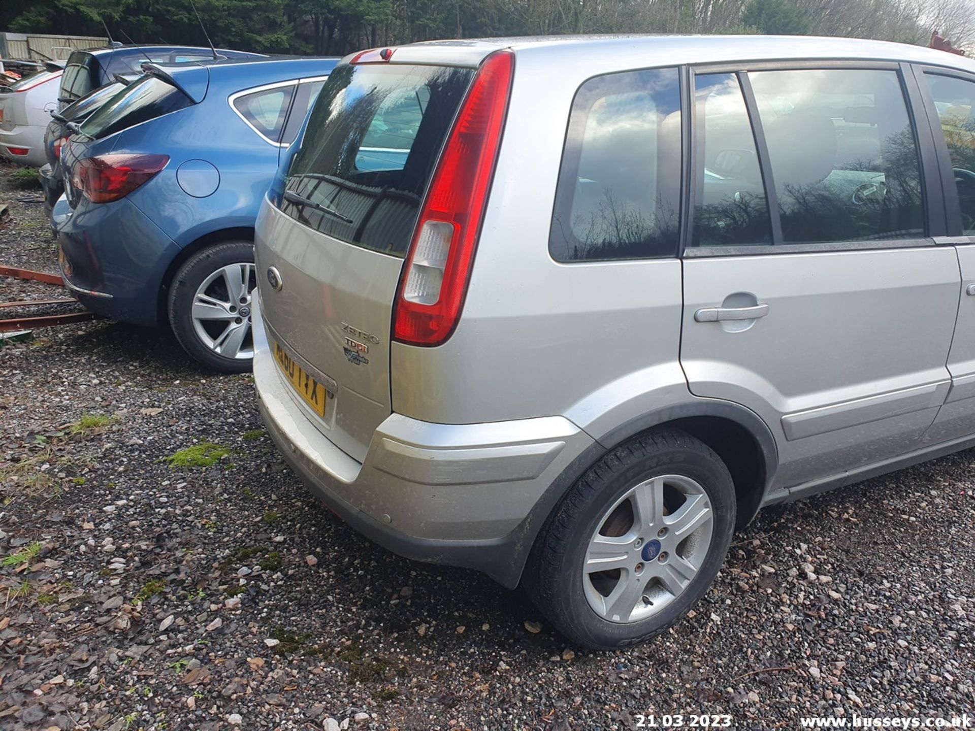 10/60 FORD FUSION ZETEC TDCI - 1560cc 5dr Hatchback (Silver, 185k) - Image 12 of 32