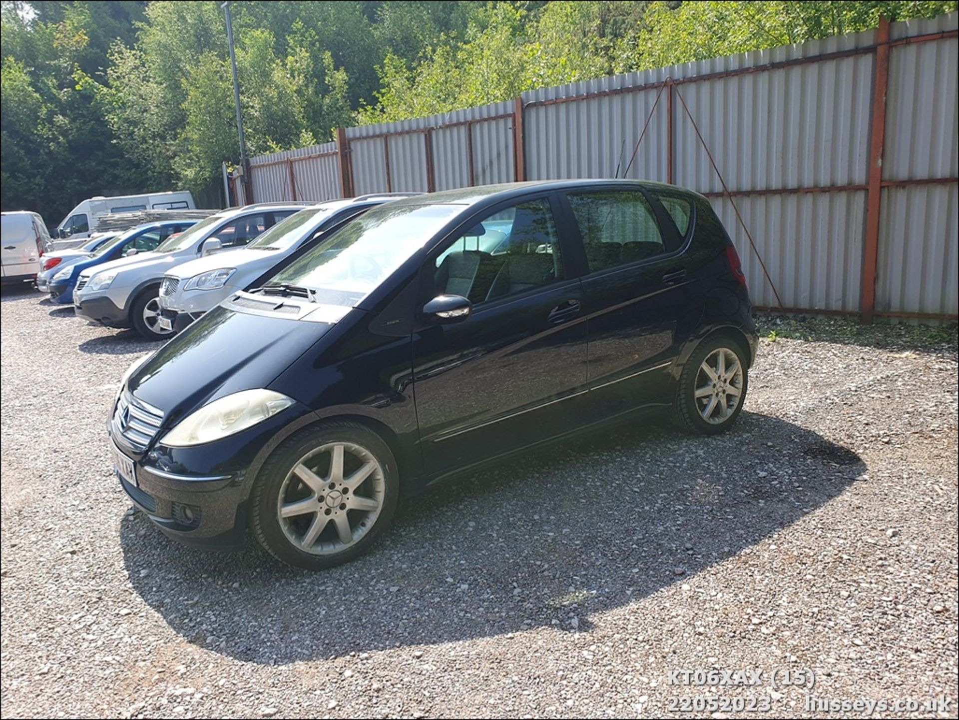 06/06 MERCEDES A180CDI AVANTGARDE SE CVT - 1992cc 5dr Hatchback (Black, 107k) - Image 15 of 41