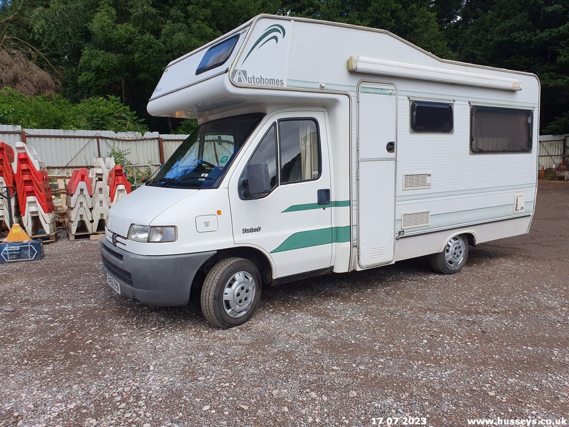 1998 PEUGEOT BOXER 270 TD MWB 4 BERTH CARAVAN - 1905cc 3dr Motor Caravan (White) - Image 63 of 63