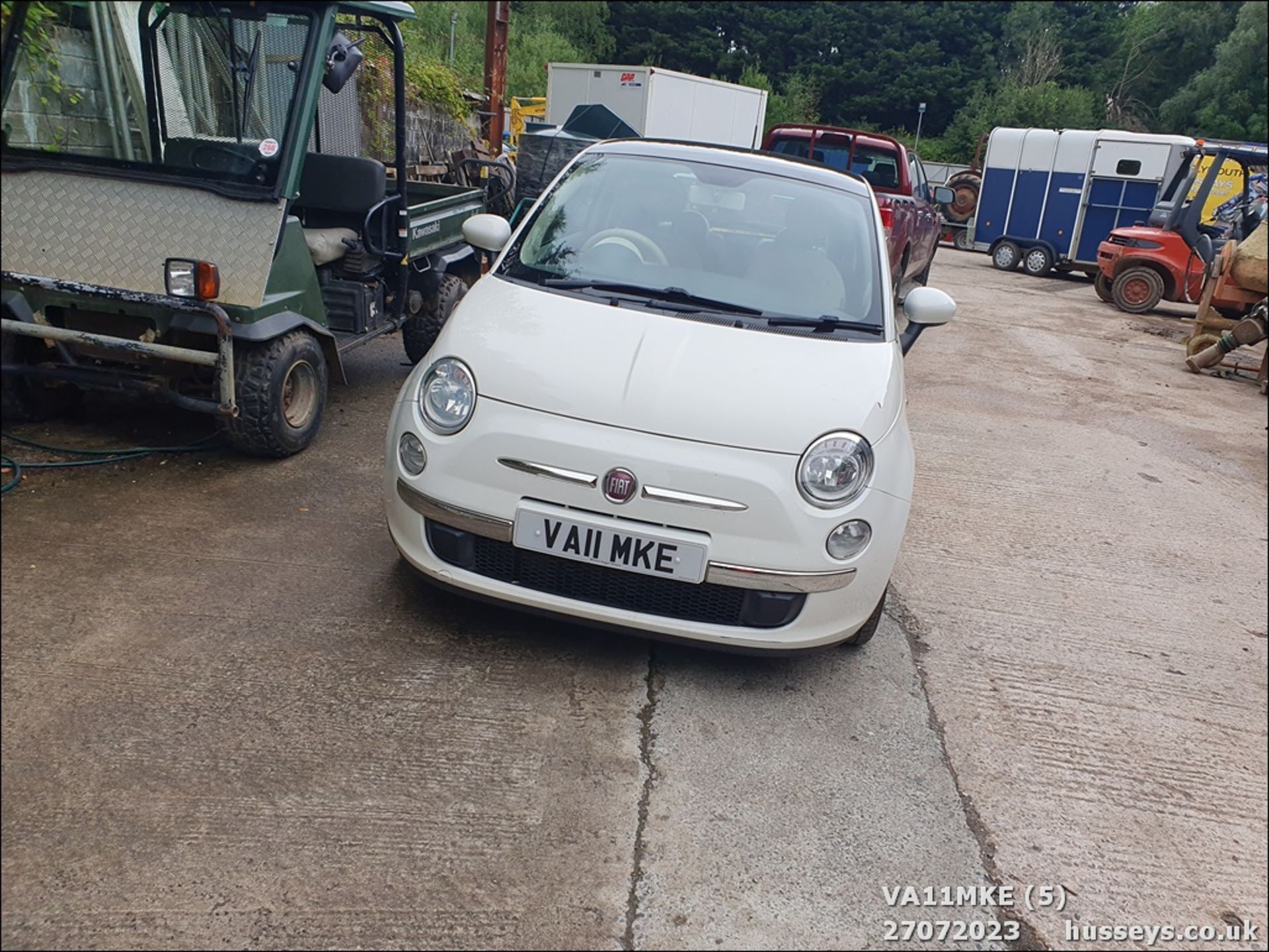 11/11 FIAT 500 LOUNGE - 875cc 3dr Hatchback (White, 45k) - Image 6 of 51