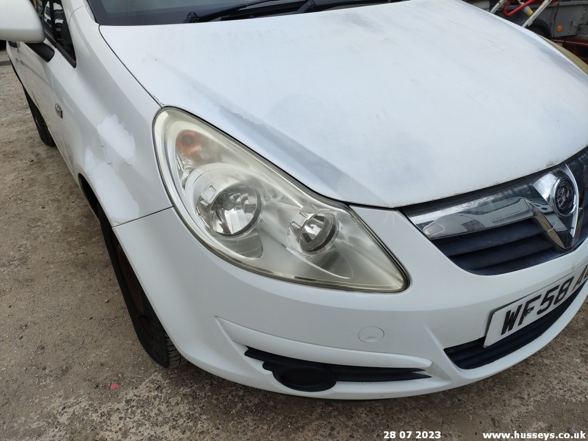 08/58 VAUXHALL CORSA CDTI - 1248cc 3dr Van (White, 61k) - Image 5 of 28