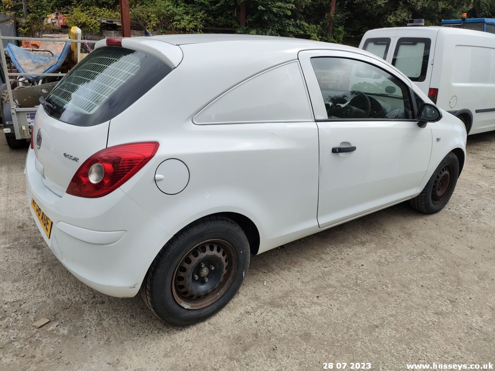 08/58 VAUXHALL CORSA CDTI - 1248cc 3dr Van (White, 61k) - Image 22 of 28