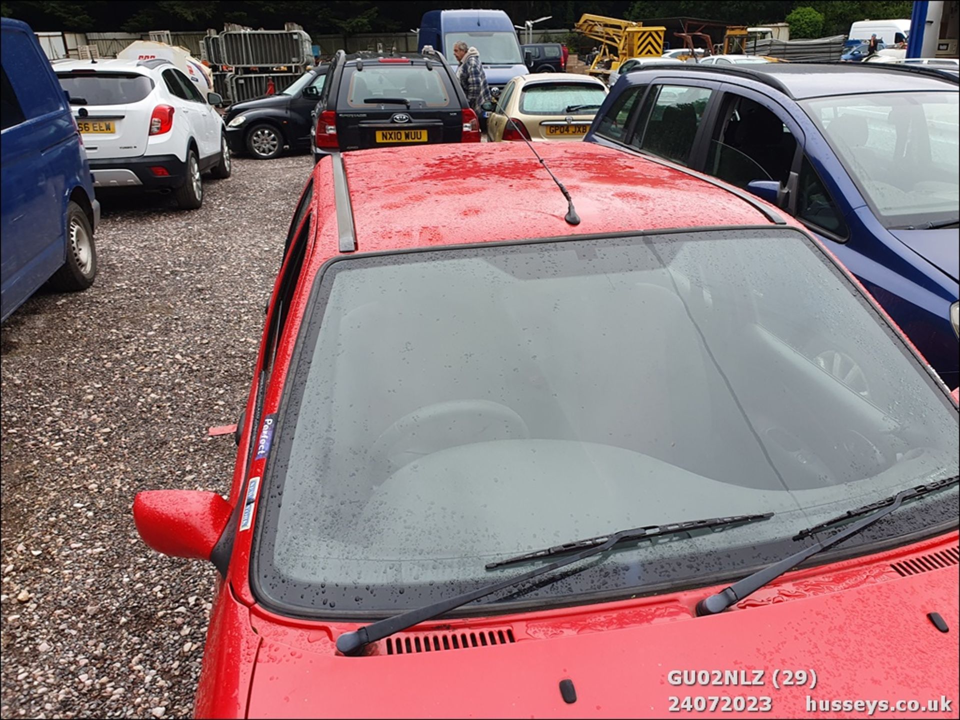 02/02 FORD FIESTA FREESTYLE - 1242cc 3dr Hatchback (Red) - Image 29 of 42