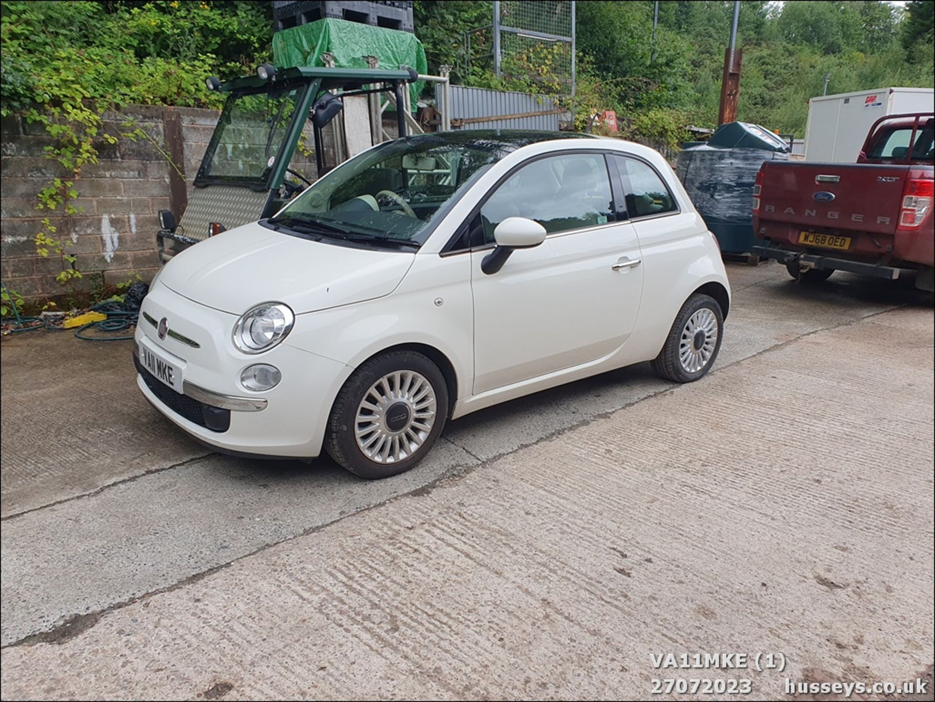 11/11 FIAT 500 LOUNGE - 875cc 3dr Hatchback (White, 45k) - Image 2 of 51