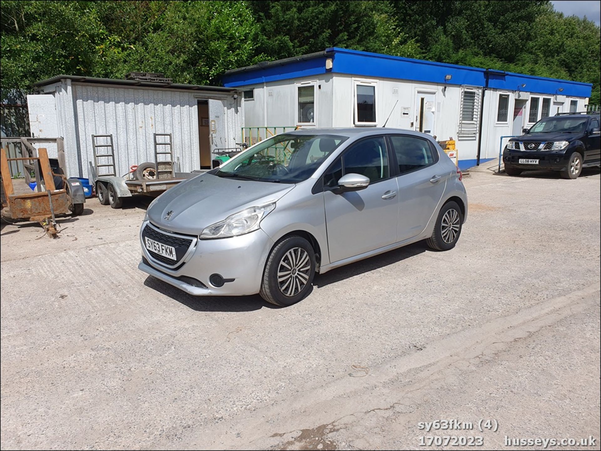 13/63 PEUGEOT 208 ACCESS PLUS - 1199cc 5dr Hatchback (Silver) - Image 5 of 59