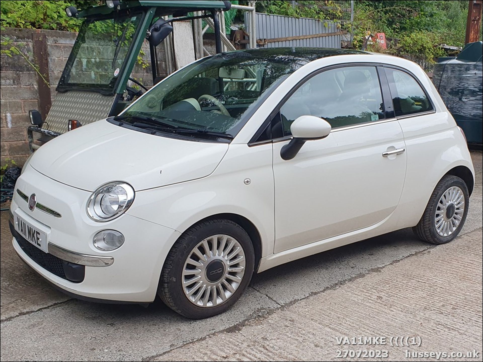 11/11 FIAT 500 LOUNGE - 875cc 3dr Hatchback (White, 45k)