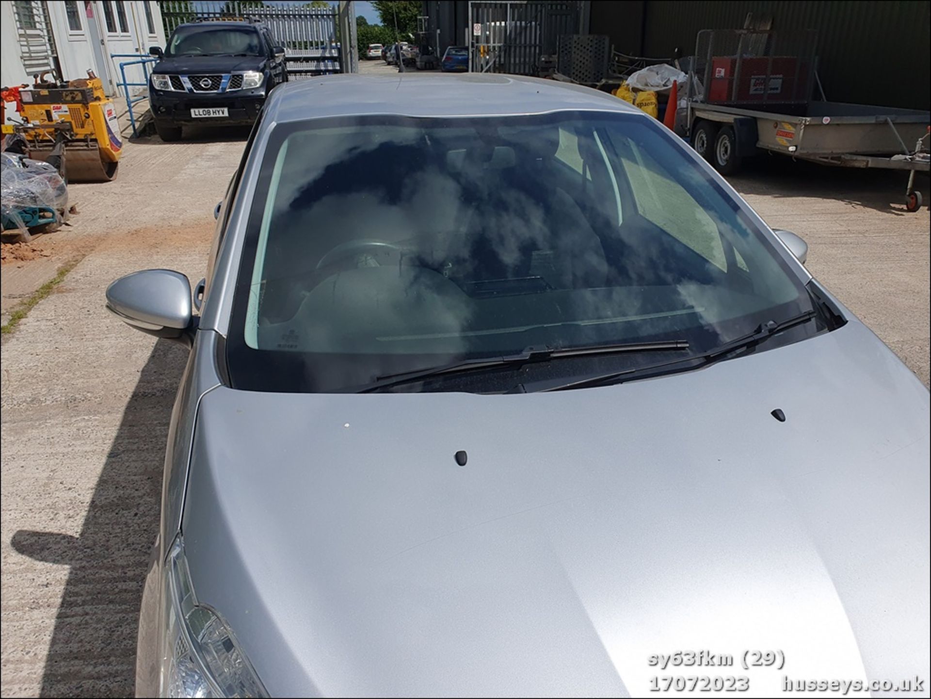 13/63 PEUGEOT 208 ACCESS PLUS - 1199cc 5dr Hatchback (Silver) - Image 30 of 59