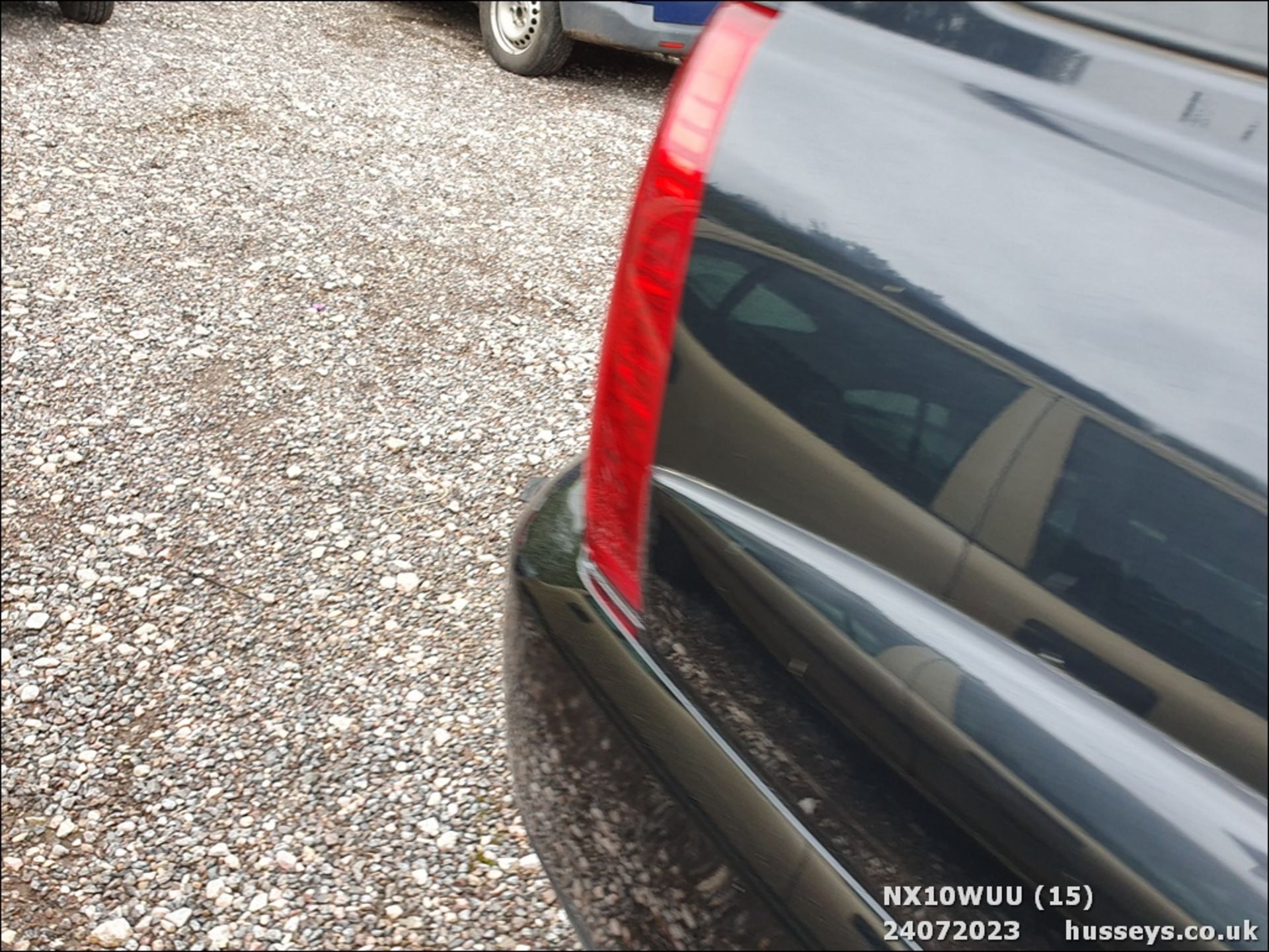 10/10 KIA SPORTAGE XE CRDI 4WD - 1991cc 5dr Estate (Black, 125k) - Image 15 of 46