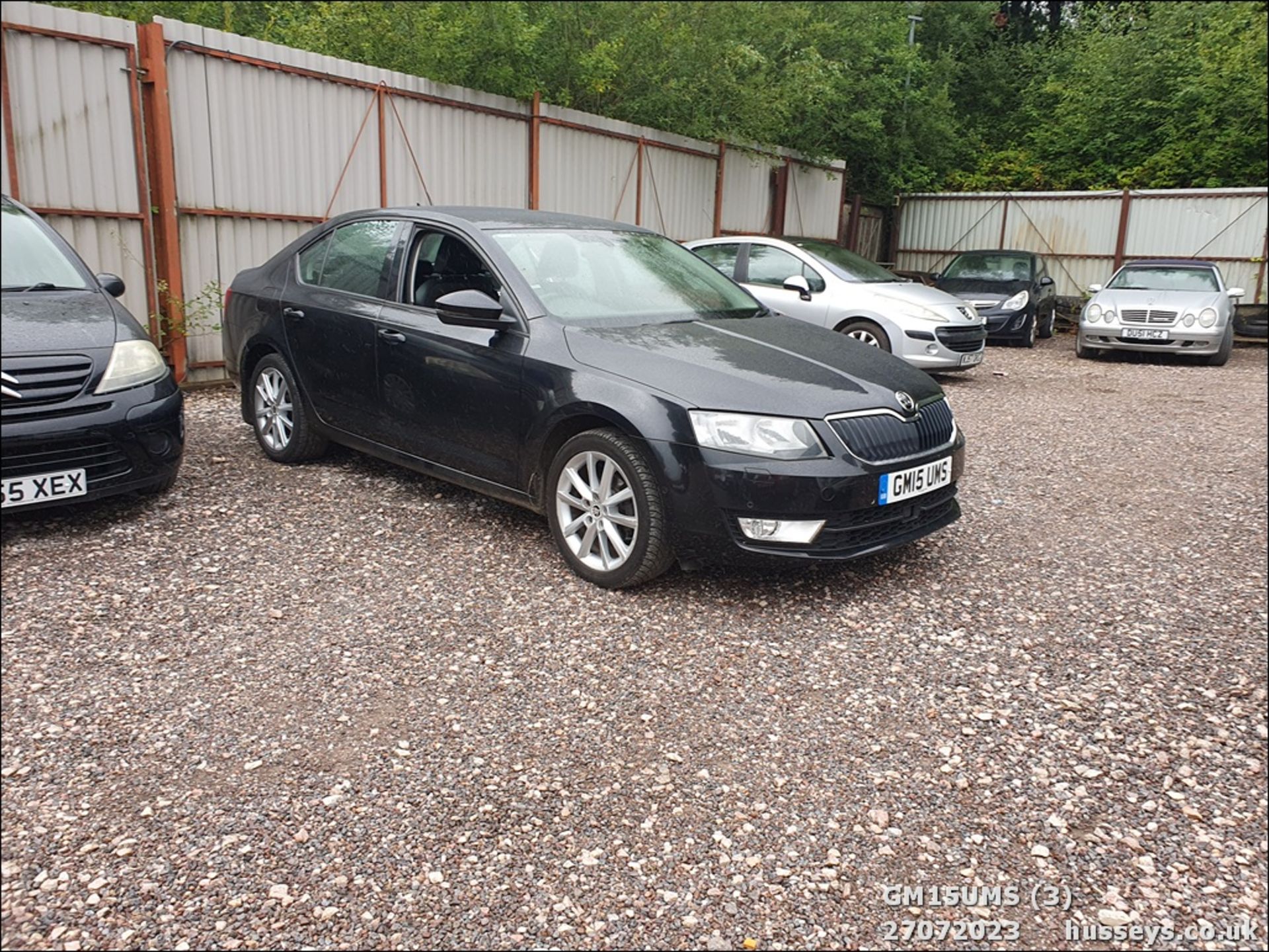 15/15 SKODA OCTAVIA ELEGANCE TDI CR - 1598cc 5dr Hatchback (Black, 108k) - Image 4 of 46