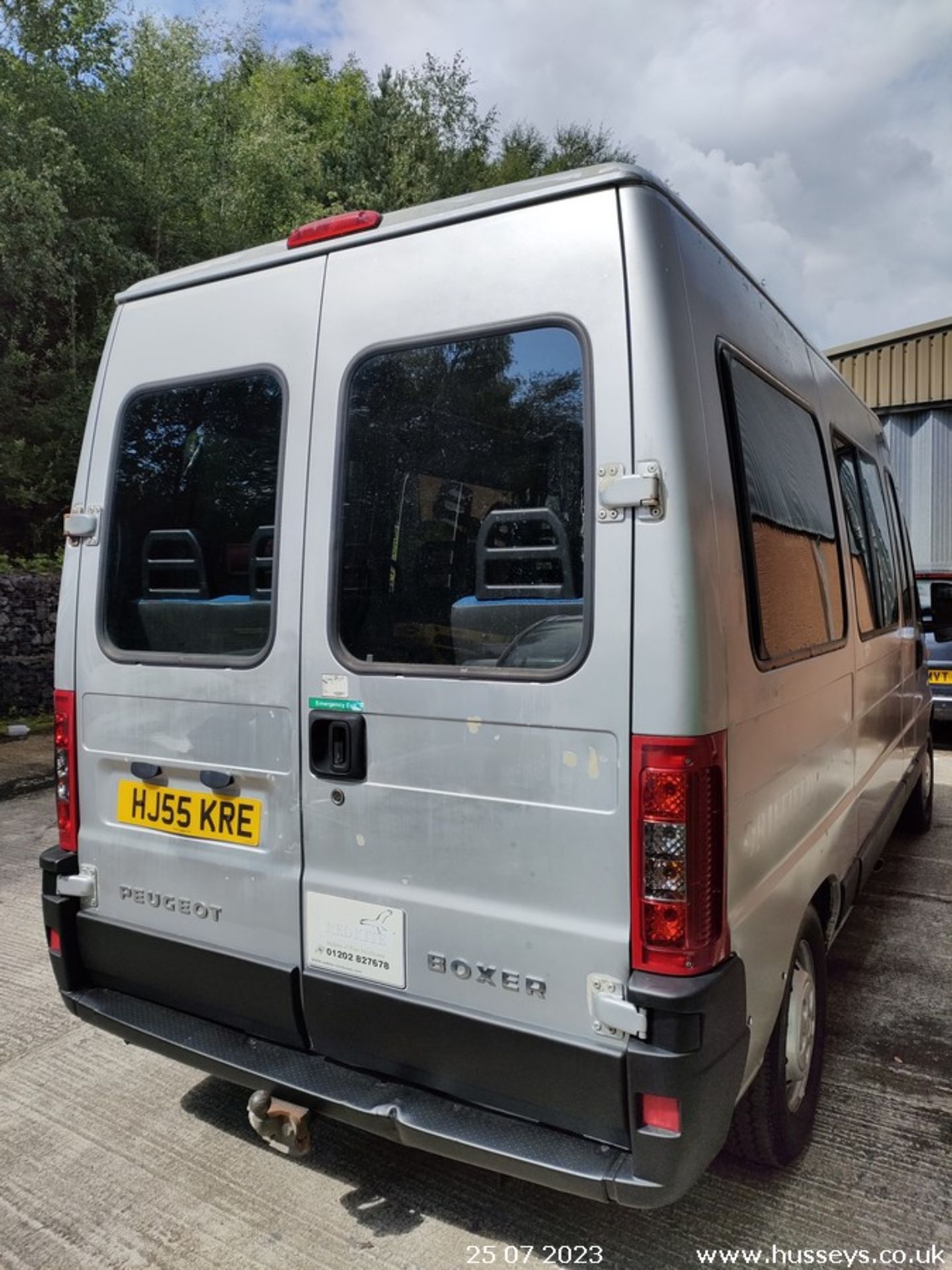 05/55 PEUGEOT BOXER 350 LX LWB HDI - 2800cc Minibus (Silver, 80k) - Image 20 of 43