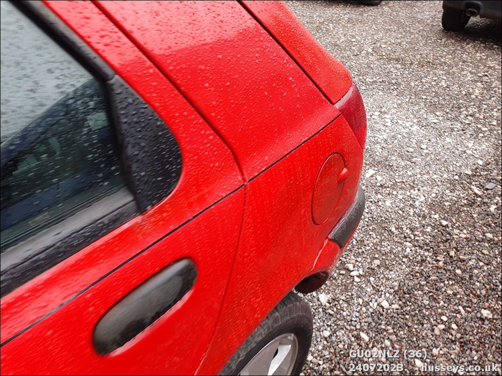 02/02 FORD FIESTA FREESTYLE - 1242cc 3dr Hatchback (Red) - Image 36 of 42