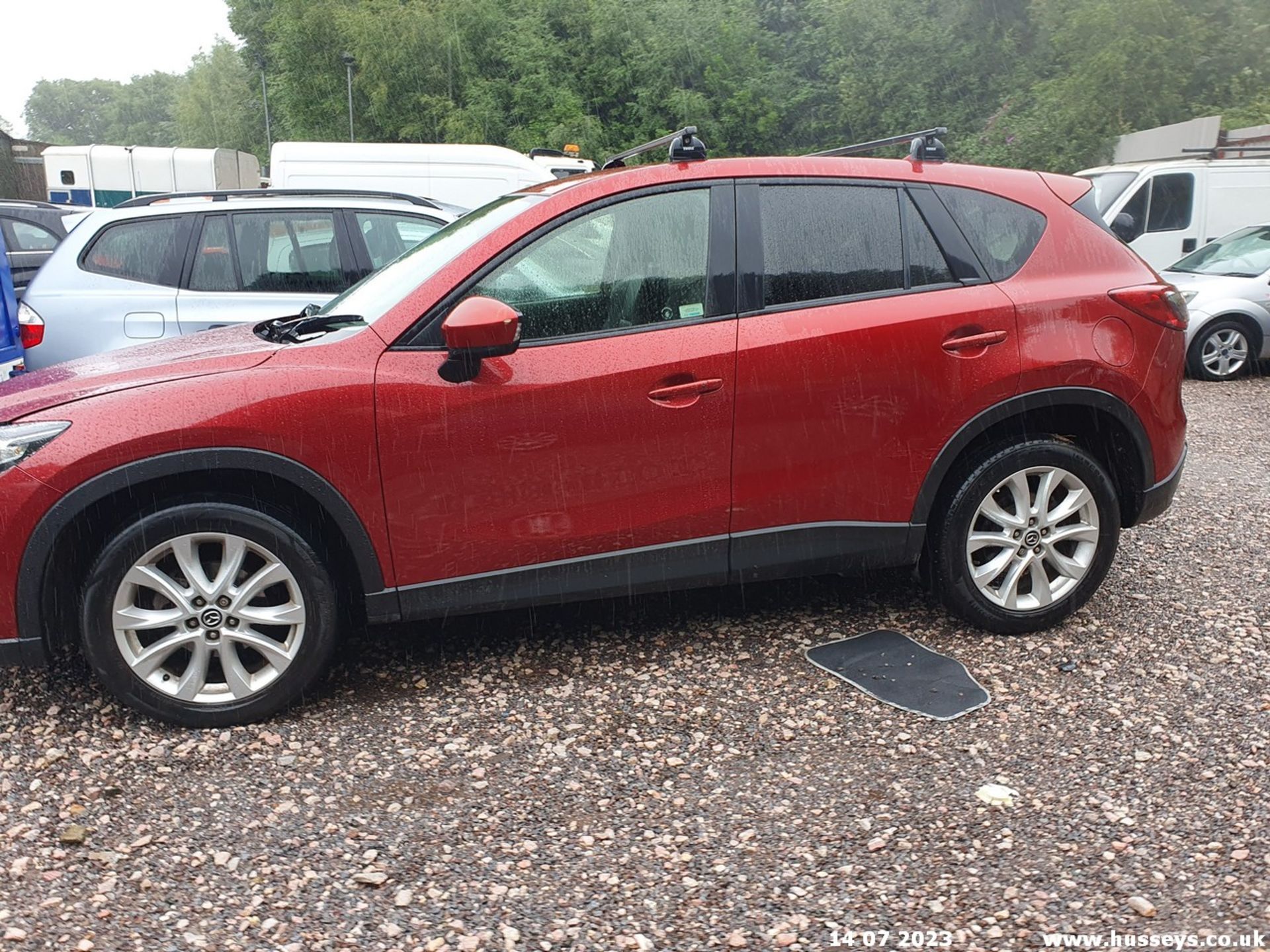 13/13 MAZDA CX-5 SPORT NAV D 4X4 AUTO - 2191cc 5dr Estate (Red, 82k) - Image 7 of 57