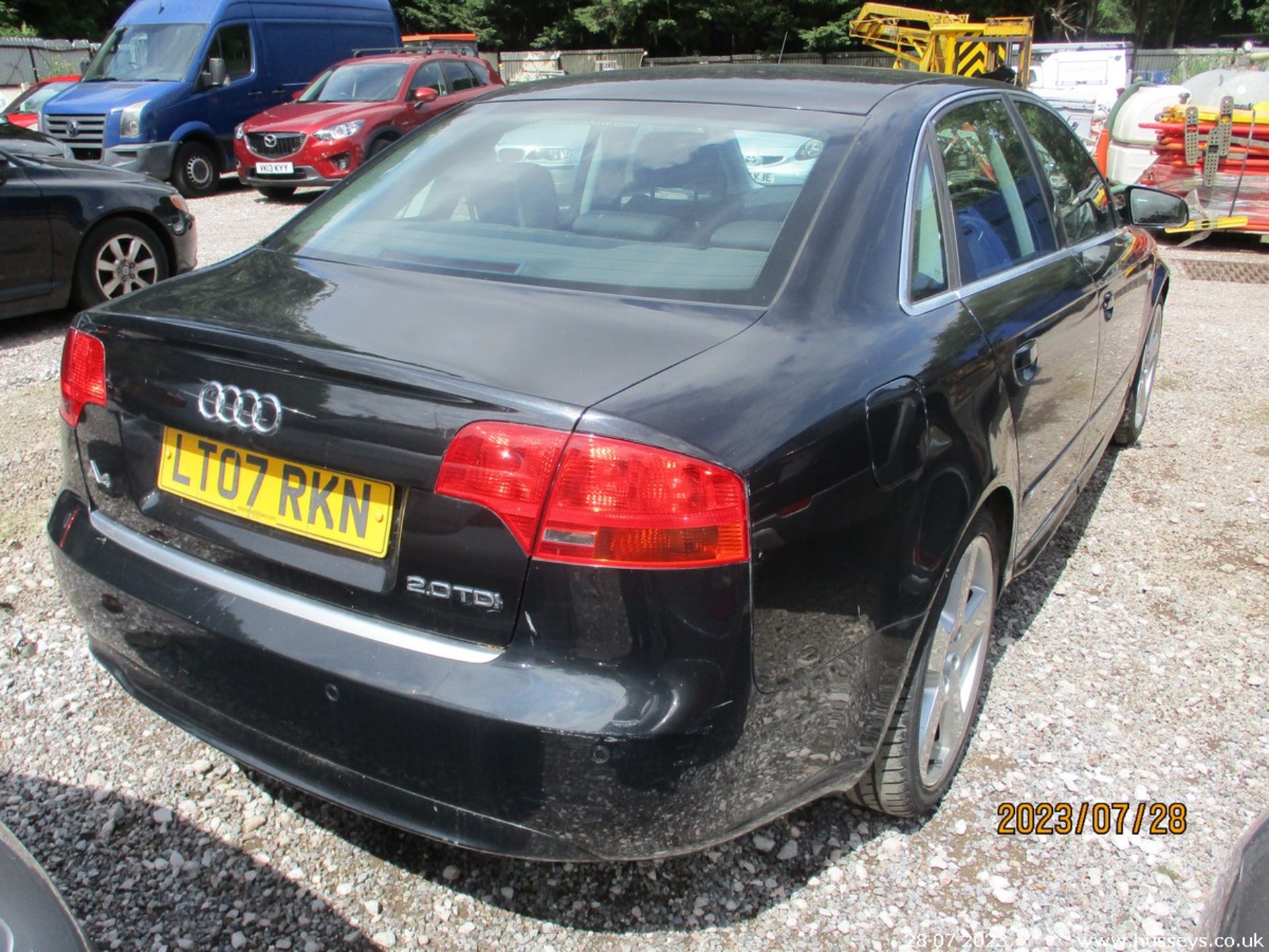 07/07 AUDI A4 S LINE TDI 140 AUTO - 1968cc 4dr Saloon (Black, 80k) - Image 5 of 10