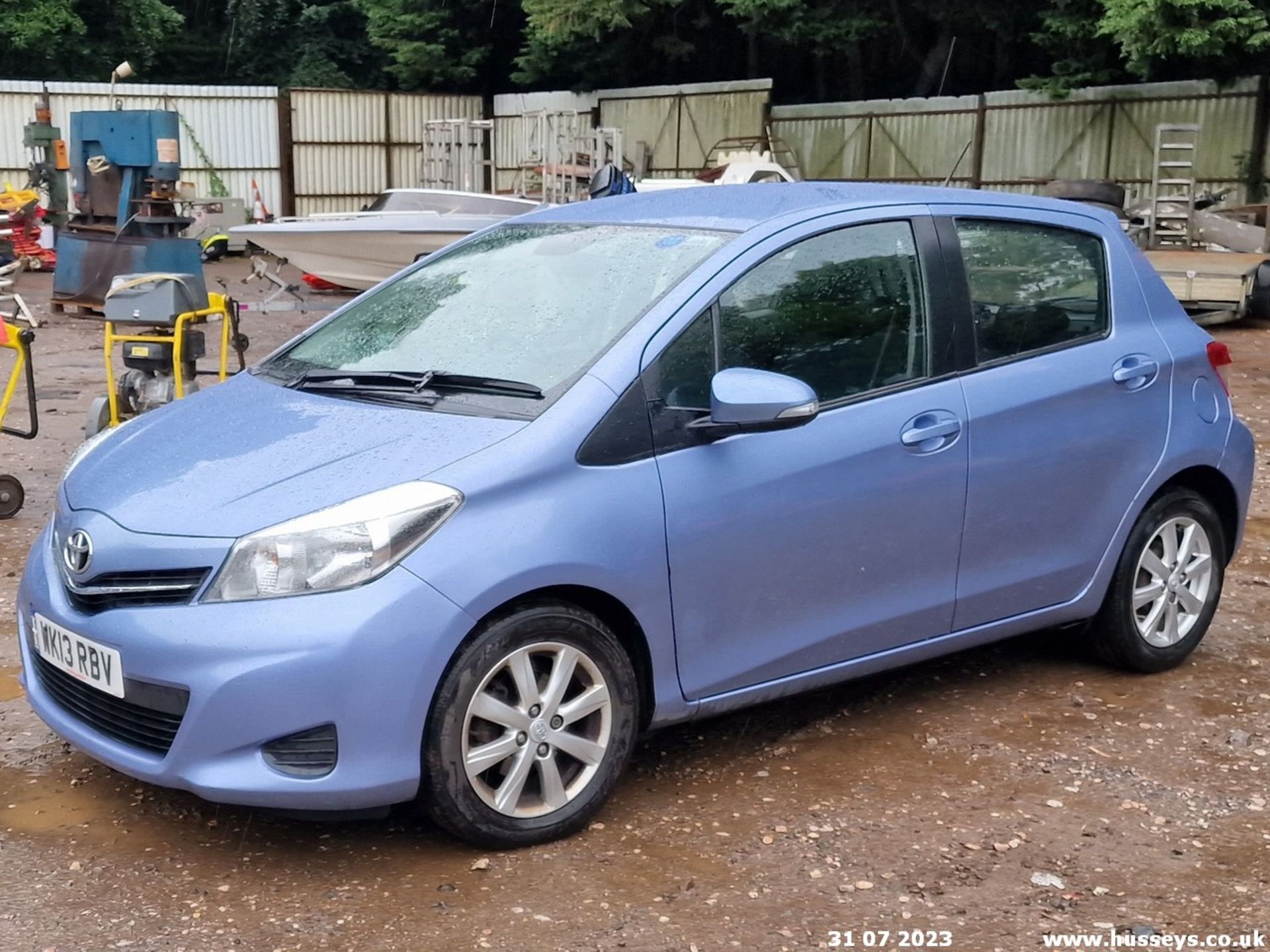 13/13 TOYOTA YARIS TR D-4D - 1364cc 5dr Hatchback (Blue, 86k)