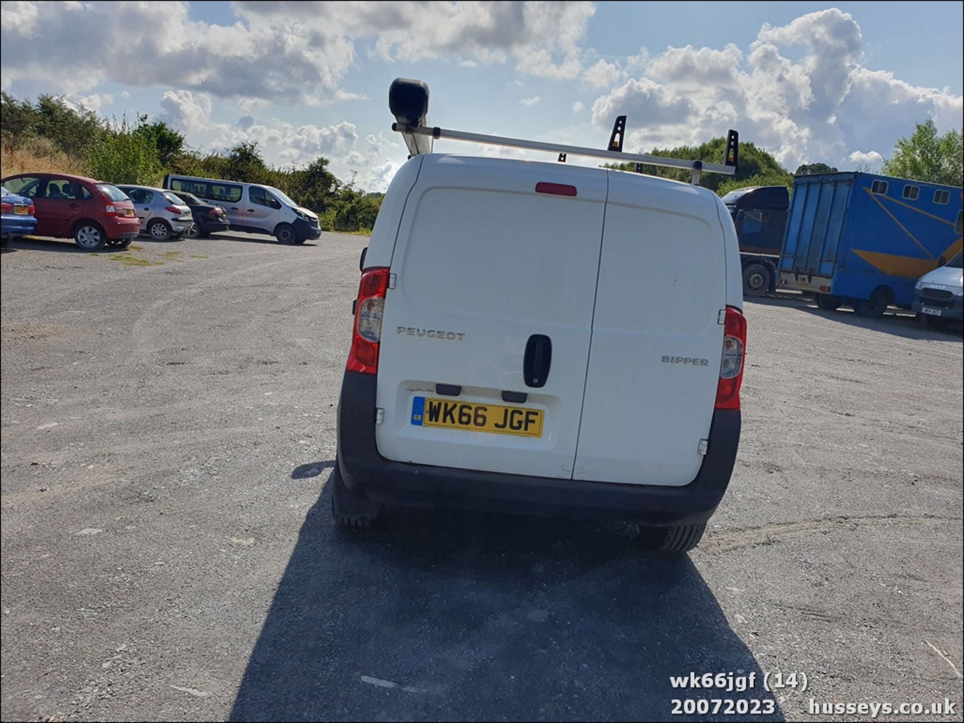 16/66 PEUGEOT BIPPER SE HDI - 1248cc 4dr Van (White, 107k) - Image 15 of 54